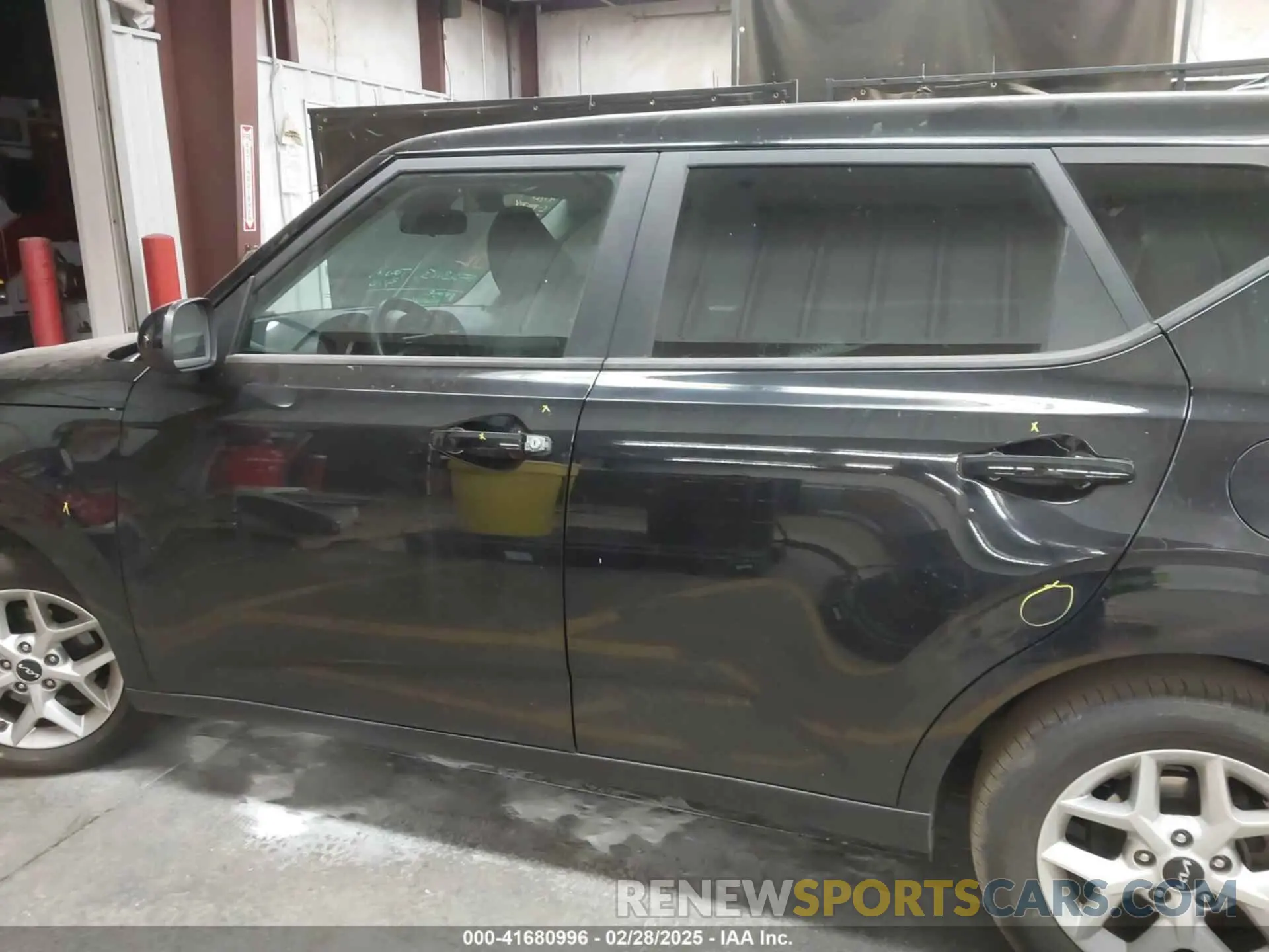 15 Фотография поврежденного автомобиля KNDJ23AU3P7881148 KIA SOUL 2023