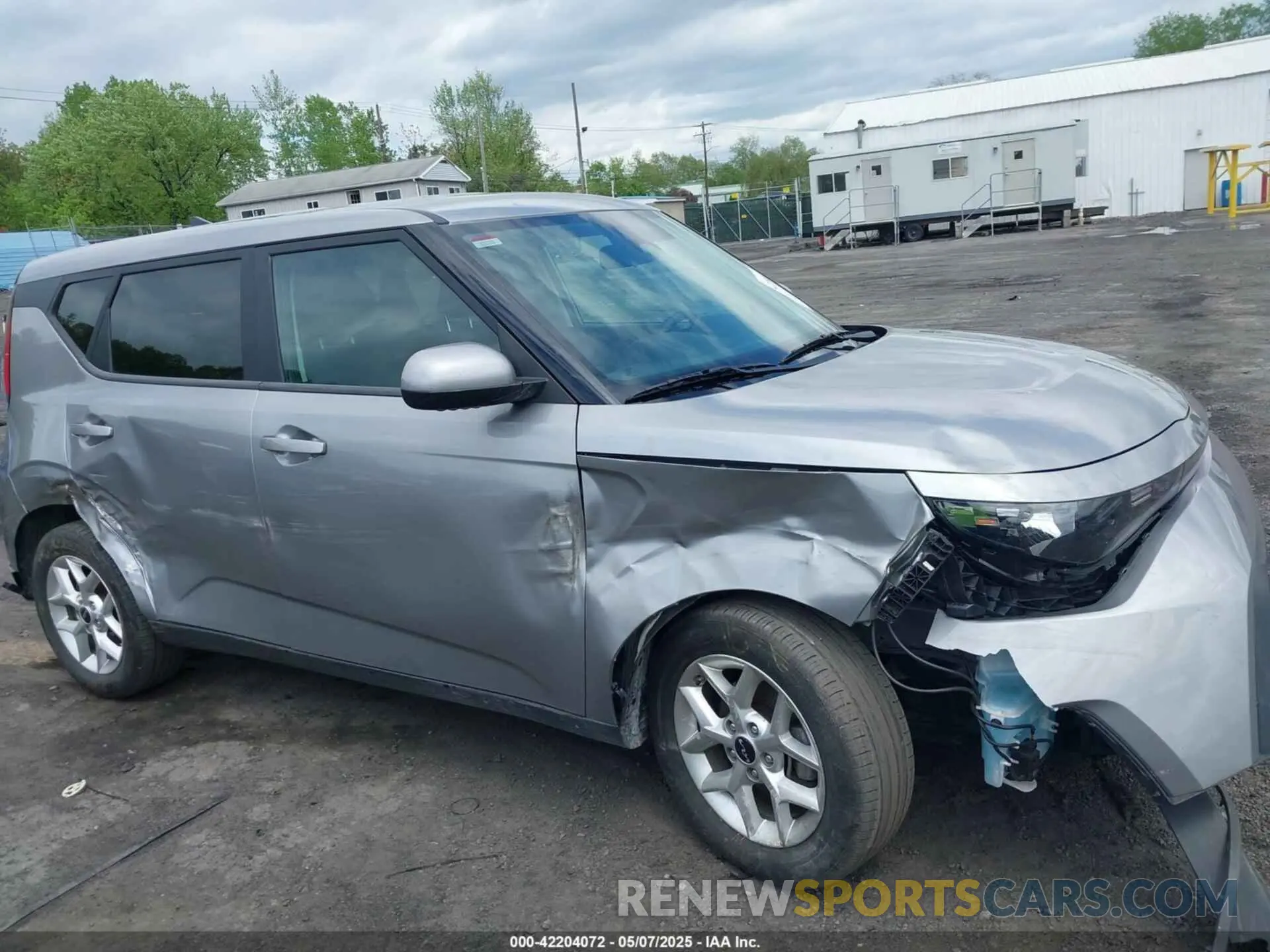 6 Photograph of a damaged car KNDJ23AU4P7877898 KIA SOUL 2023