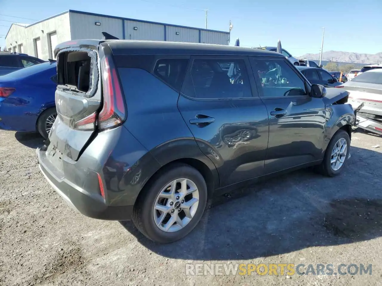 3 Фотография поврежденного автомобиля KNDJ23AU5P7193121 KIA SOUL 2023