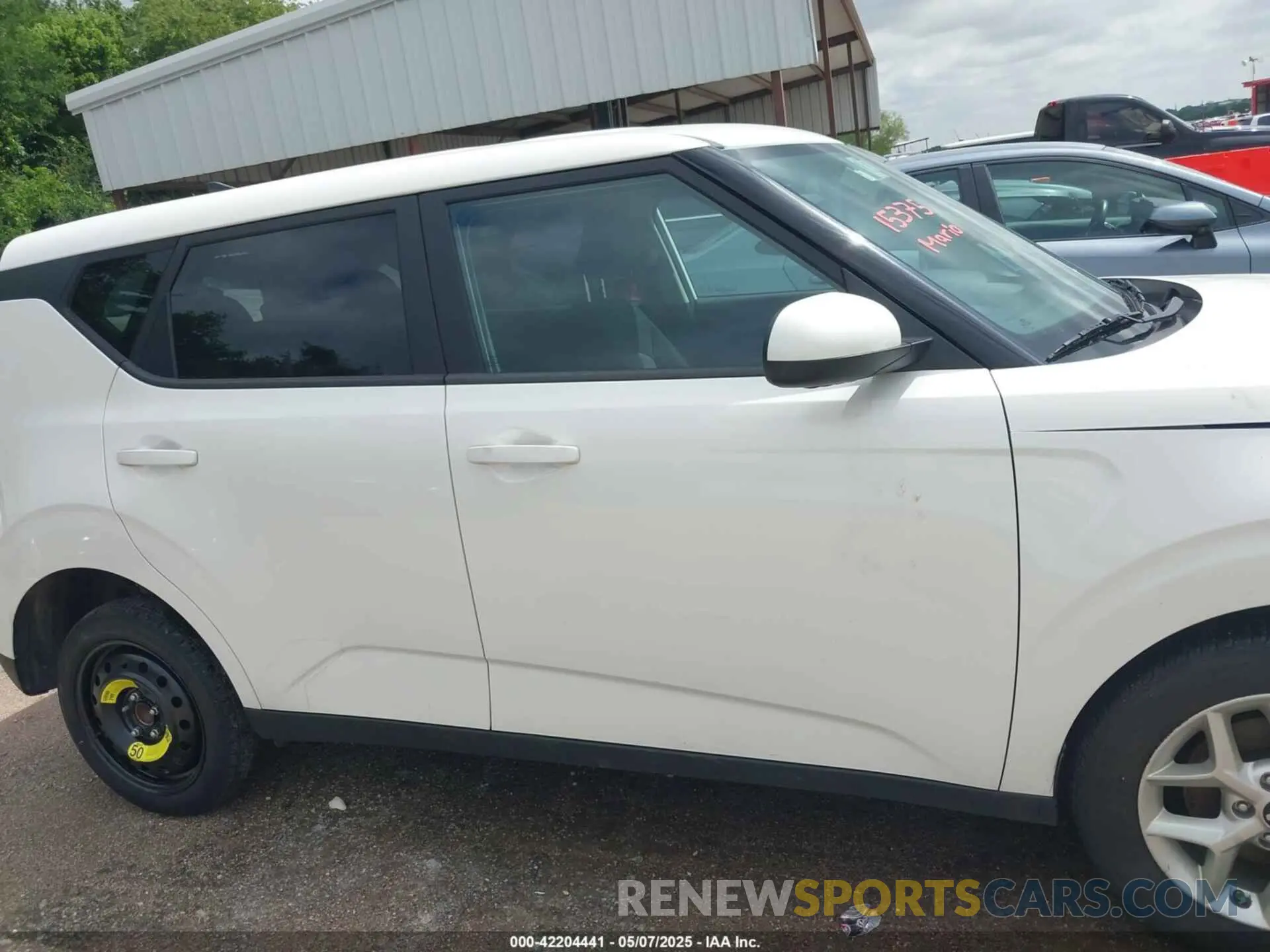 13 Фотография поврежденного автомобиля KNDJ23AU5P7865680 KIA SOUL 2023
