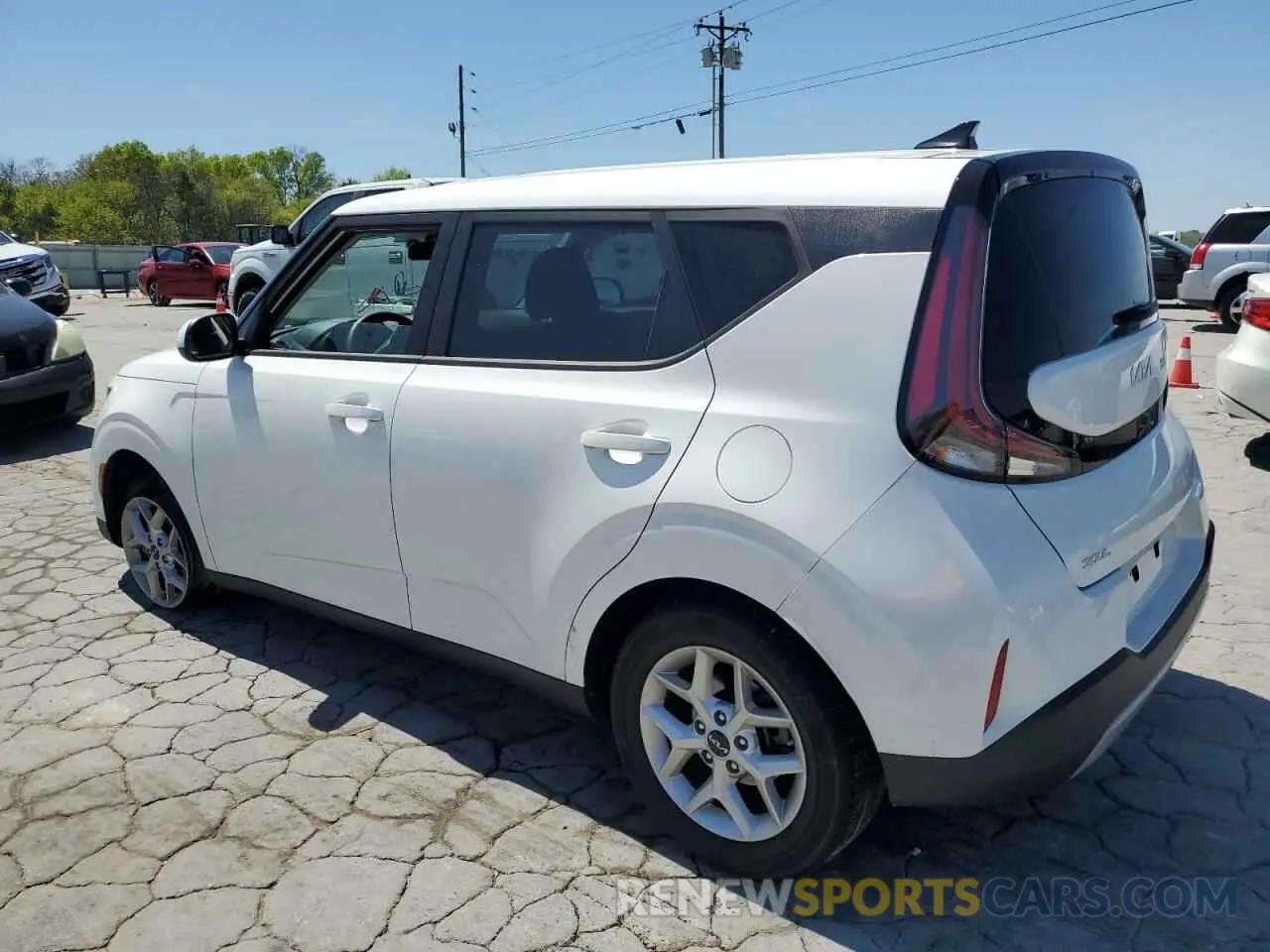 2 Фотография поврежденного автомобиля KNDJ23AU5P7876114 KIA SOUL 2023