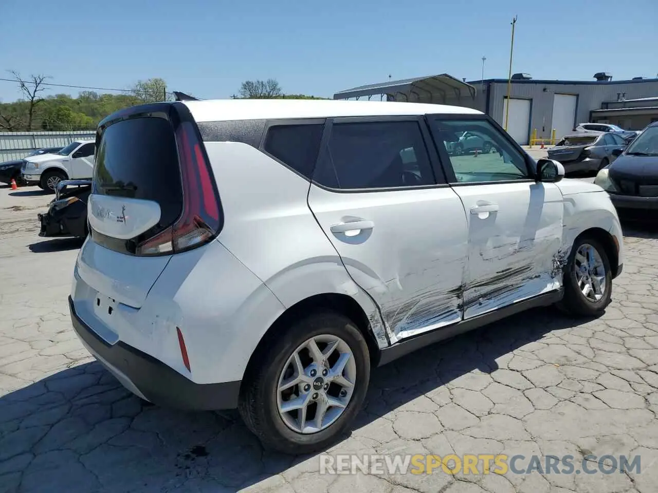 3 Фотография поврежденного автомобиля KNDJ23AU5P7876114 KIA SOUL 2023
