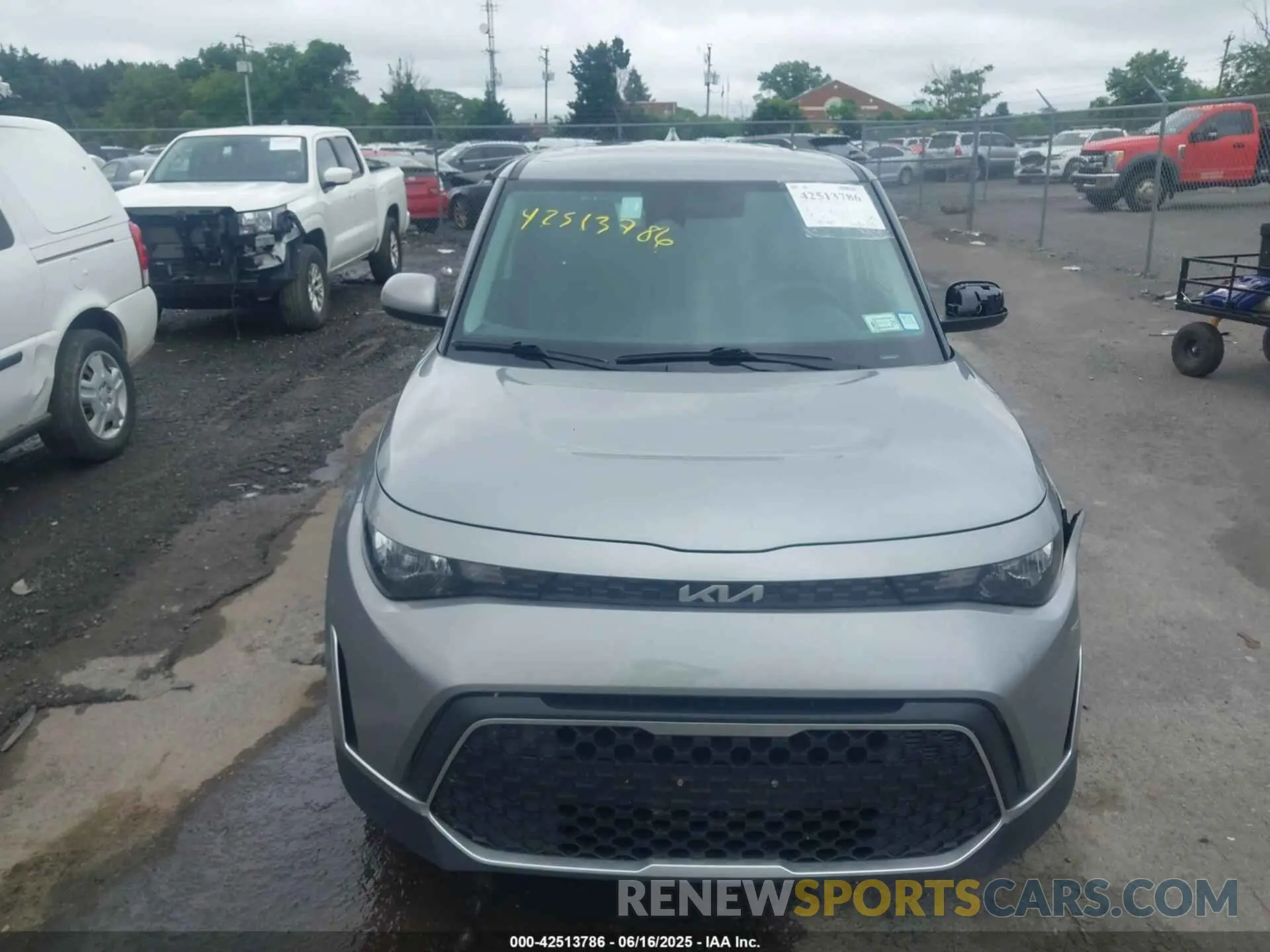 12 Photograph of a damaged car KNDJ23AU5P7881796 KIA SOUL 2023
