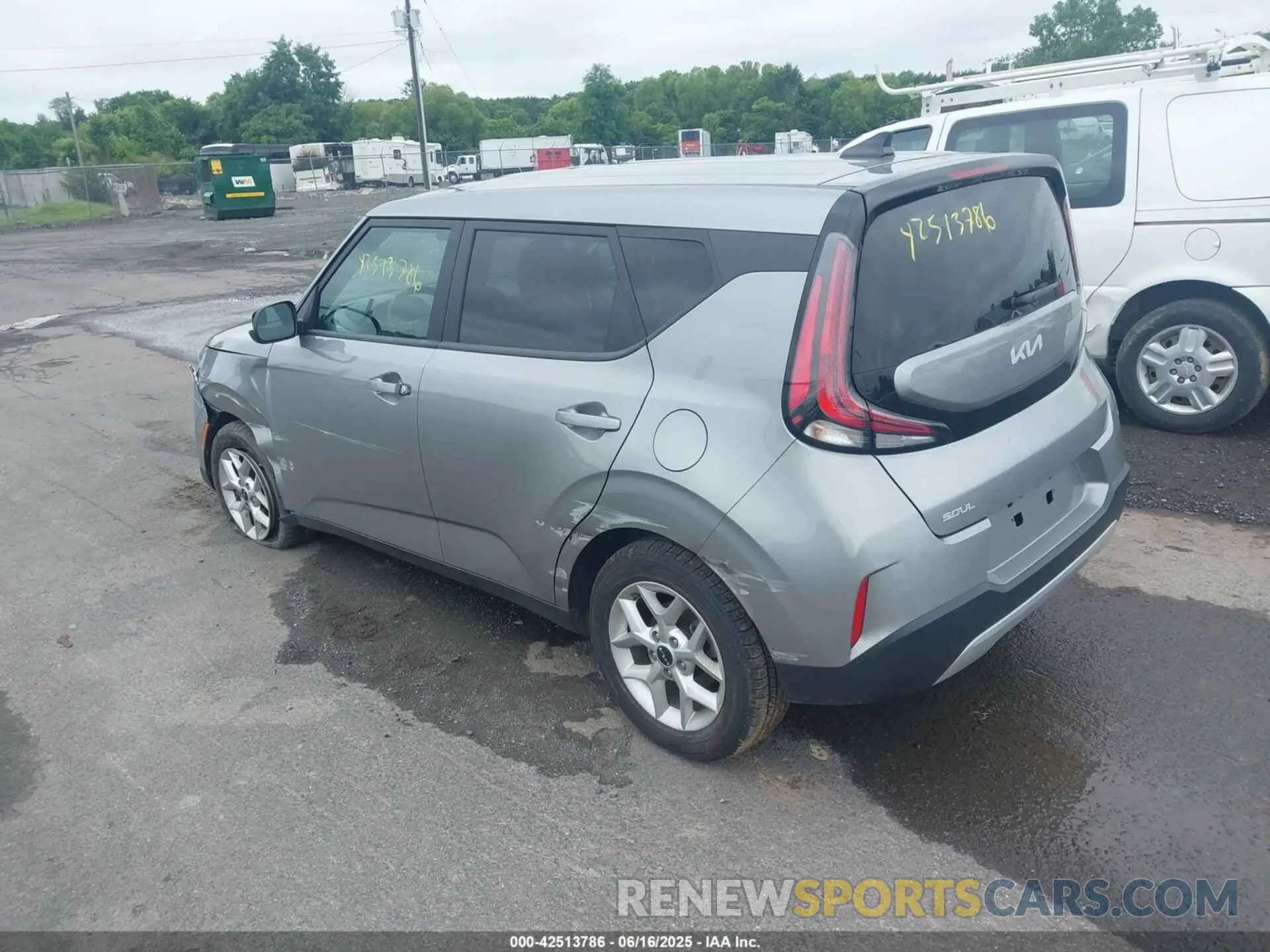 3 Photograph of a damaged car KNDJ23AU5P7881796 KIA SOUL 2023