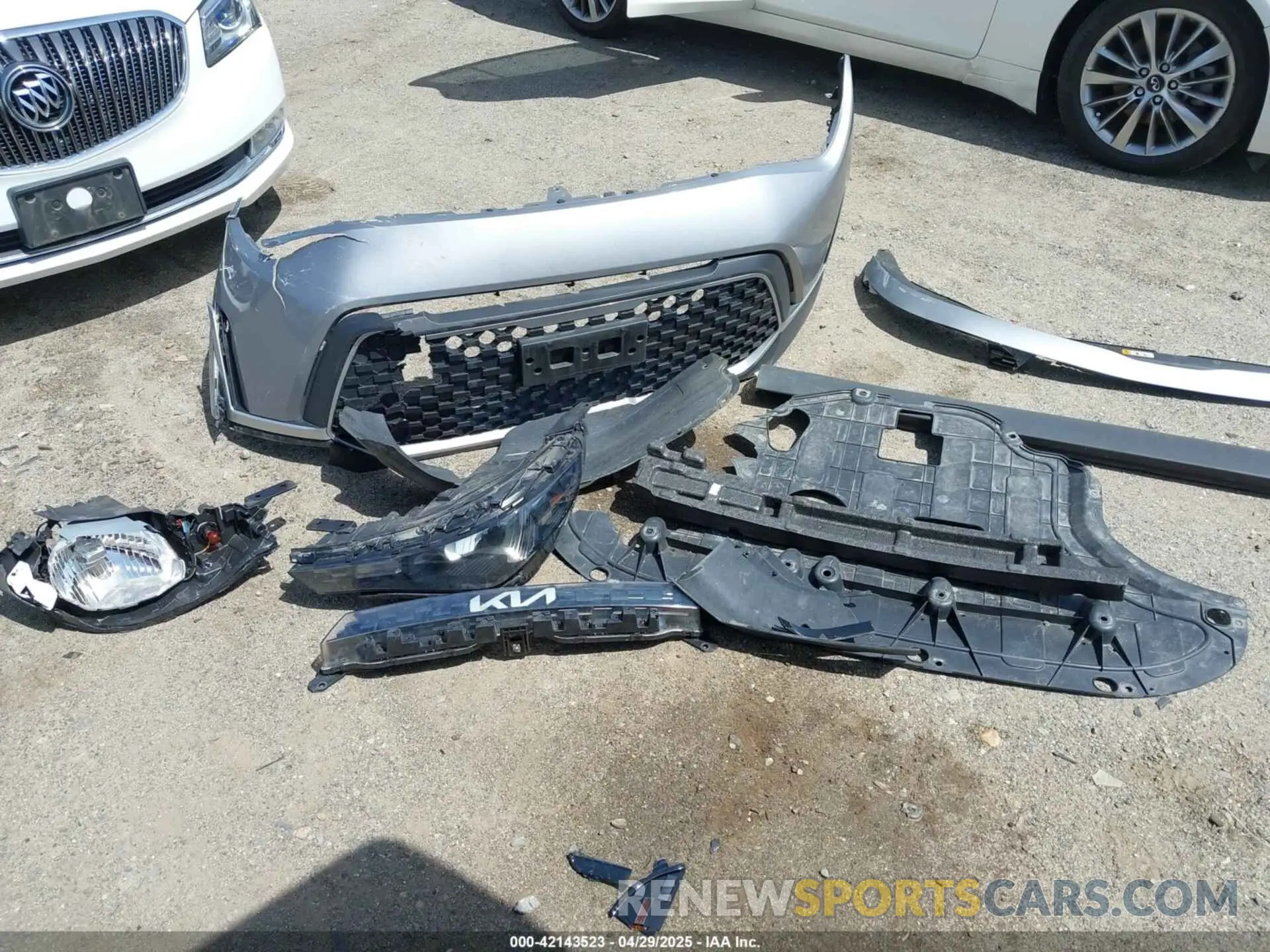 12 Фотография поврежденного автомобиля KNDJ23AU5P7891308 KIA SOUL 2023