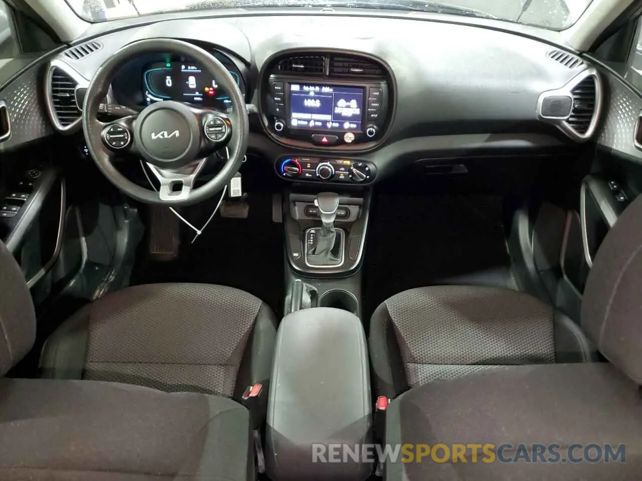 8 Фотография поврежденного автомобиля KNDJ23AU6P7853635 KIA SOUL 2023