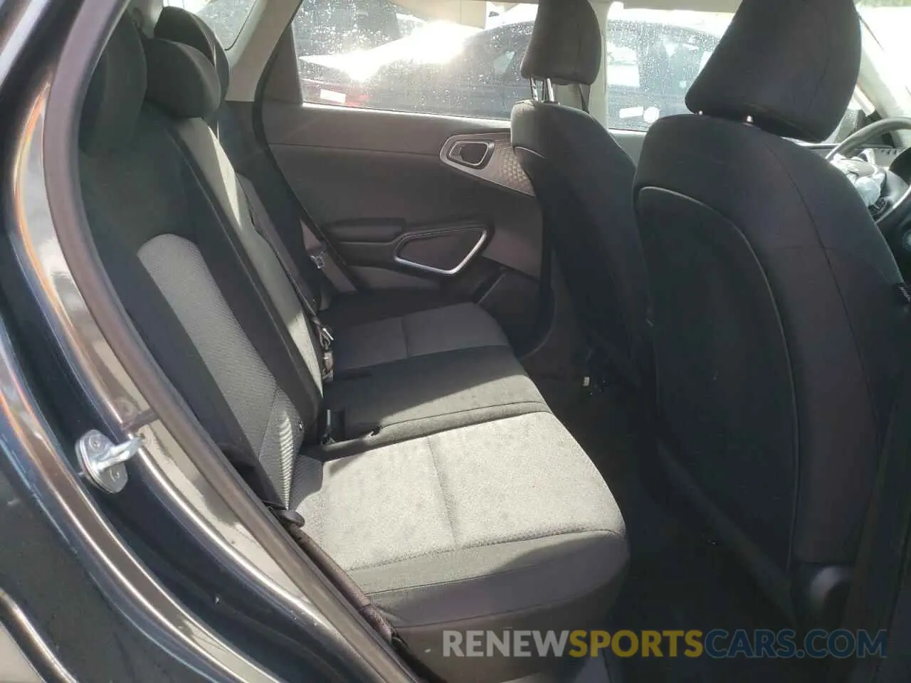 11 Фотография поврежденного автомобиля KNDJ23AU7P7199020 KIA SOUL 2023