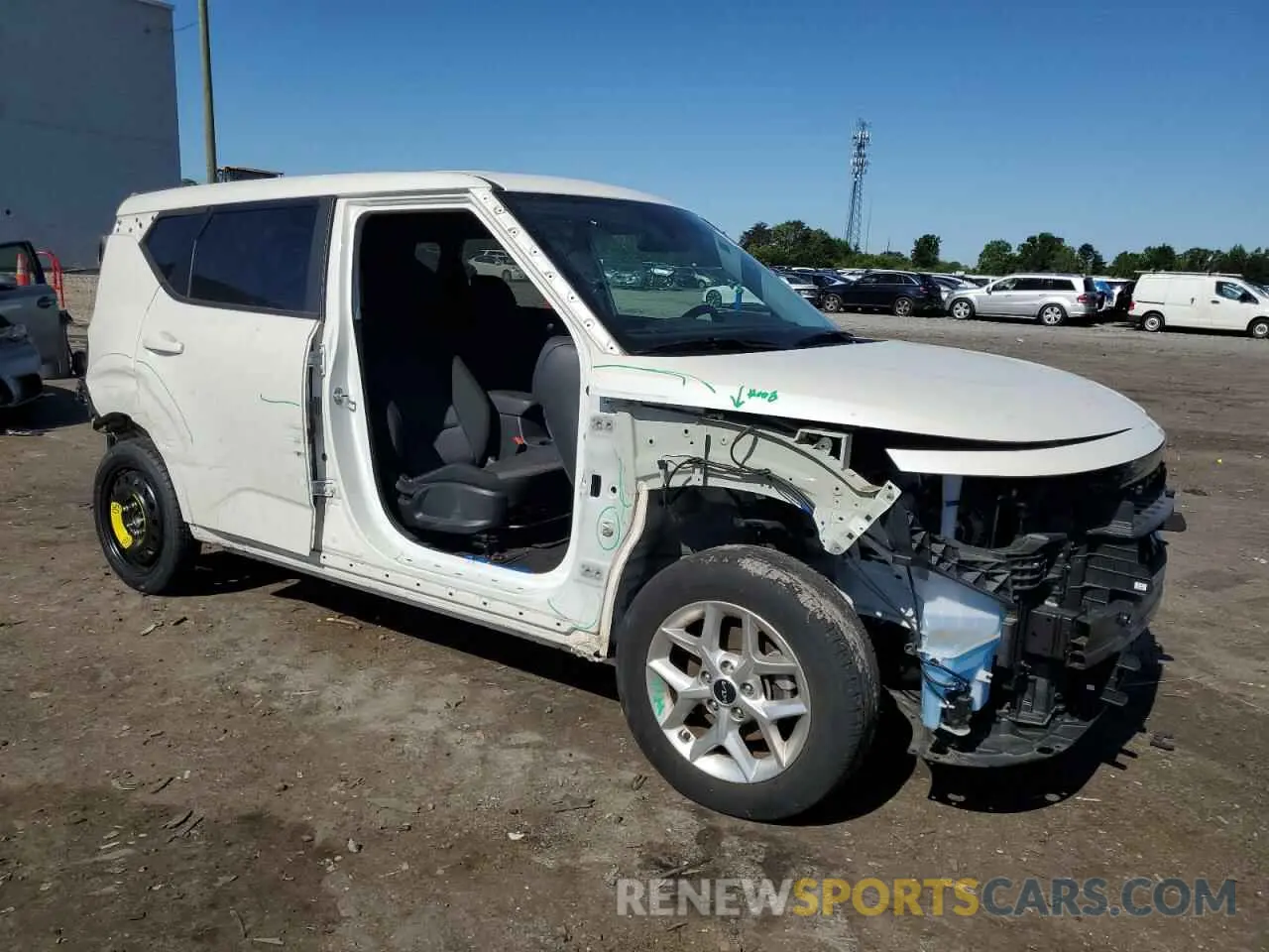 4 Photograph of a damaged car KNDJ23AU7P7863865 KIA SOUL 2023