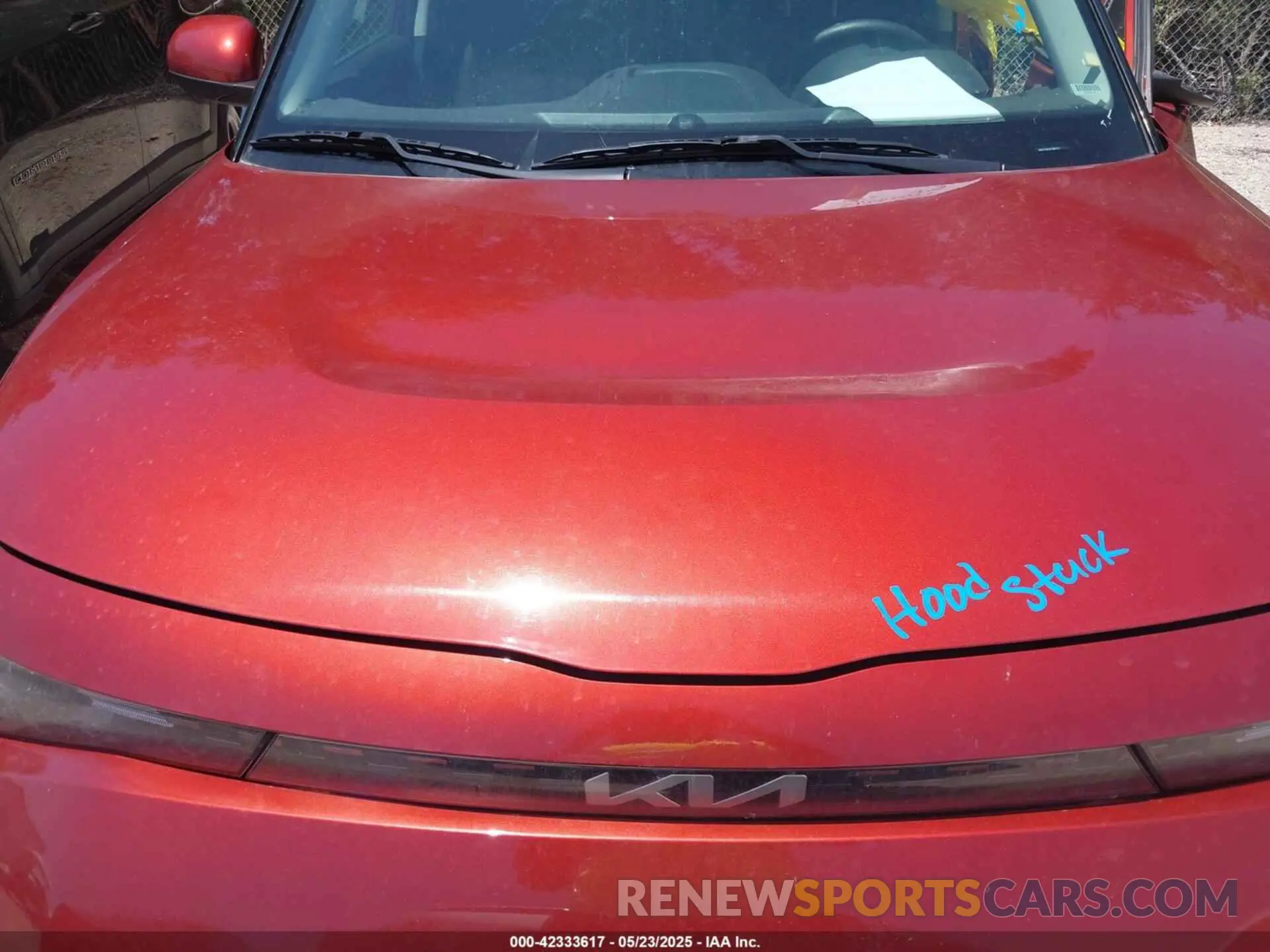 10 Photograph of a damaged car KNDJ23AU7P7881217 KIA SOUL 2023