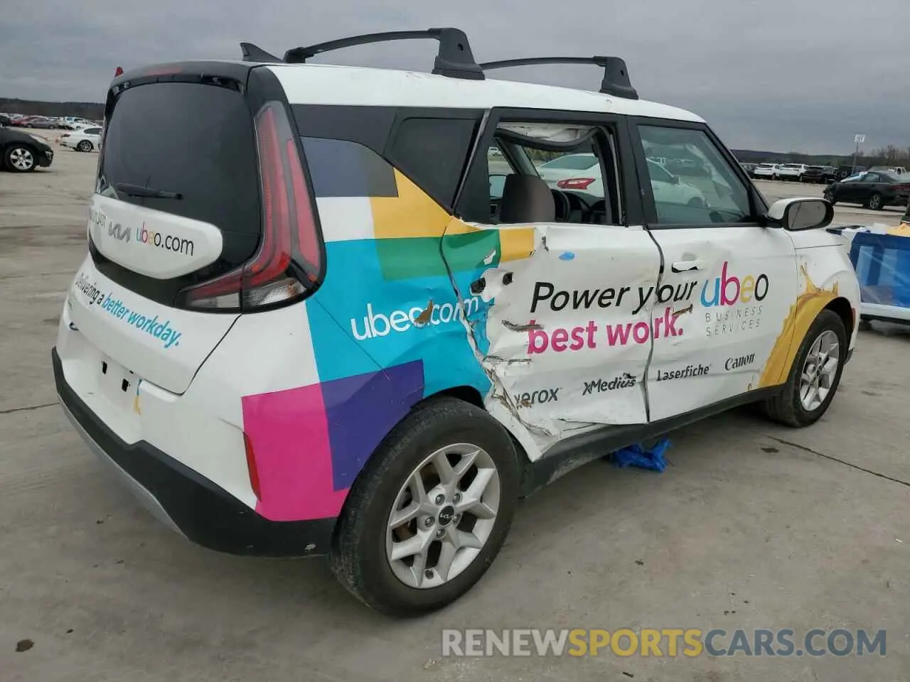 3 Фотография поврежденного автомобиля KNDJ23AU8P7893294 KIA SOUL 2023