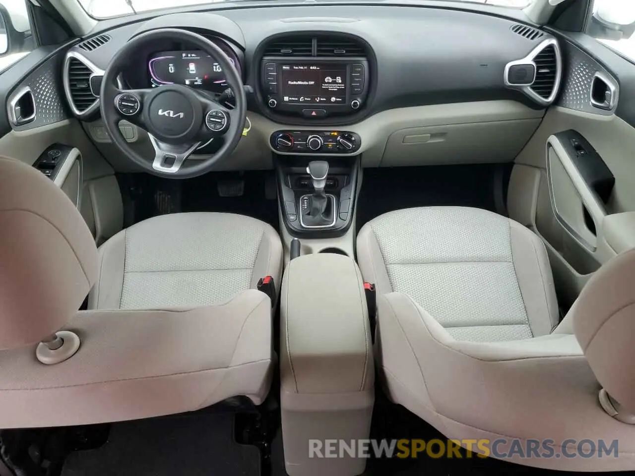 8 Фотография поврежденного автомобиля KNDJ23AU8P7893294 KIA SOUL 2023