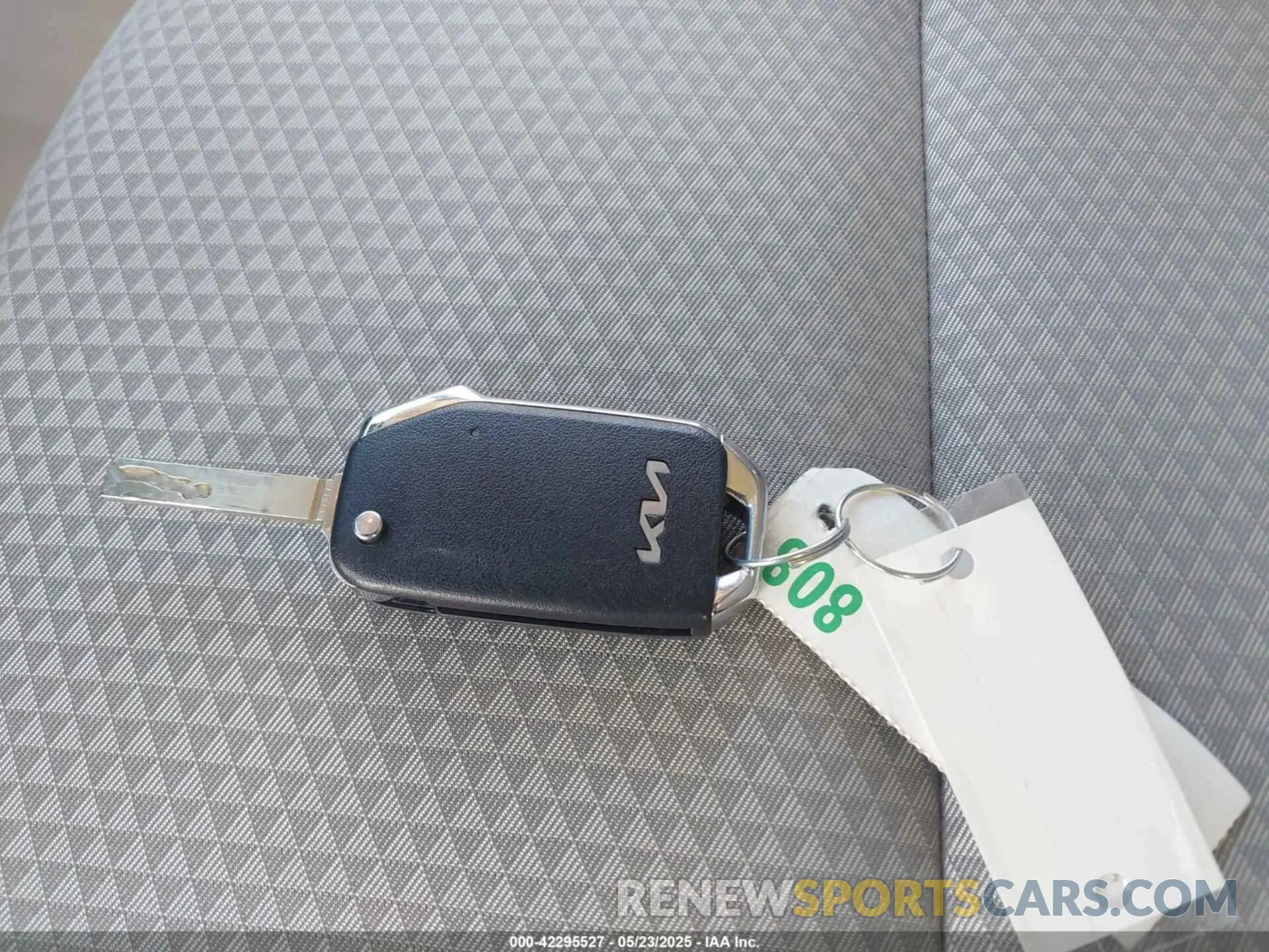 11 Фотография поврежденного автомобиля KNDJ23AU9P7845786 KIA SOUL 2023