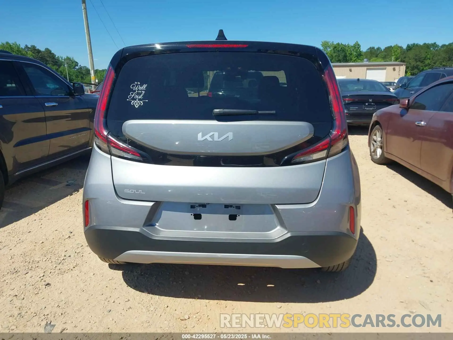 17 Фотография поврежденного автомобиля KNDJ23AU9P7845786 KIA SOUL 2023