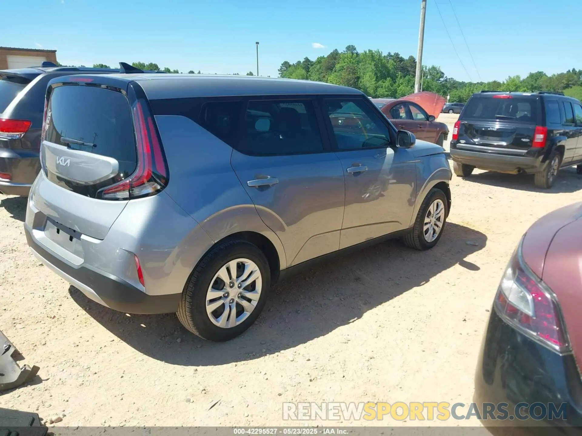 4 Фотография поврежденного автомобиля KNDJ23AU9P7845786 KIA SOUL 2023