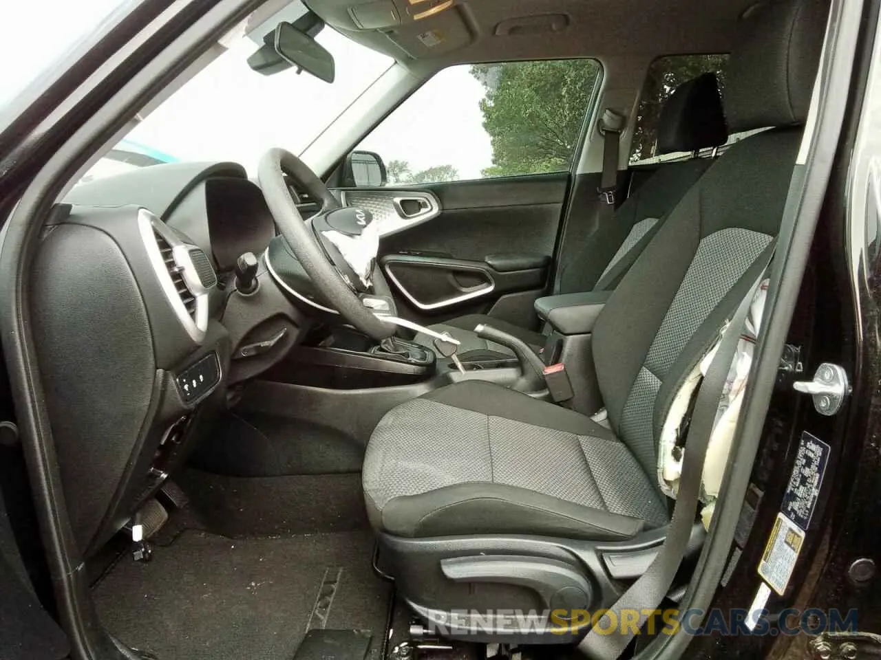 7 Фотография поврежденного автомобиля KNDJ23AU9P7886905 KIA SOUL 2023