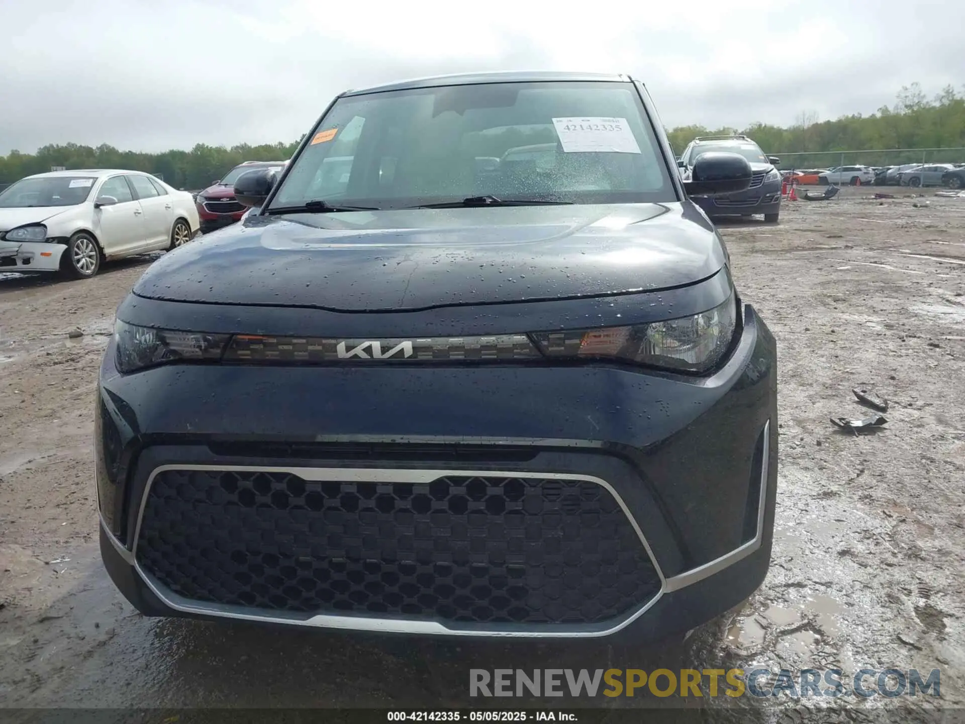 12 Фотография поврежденного автомобиля KNDJ23AUXP7840046 KIA SOUL 2023