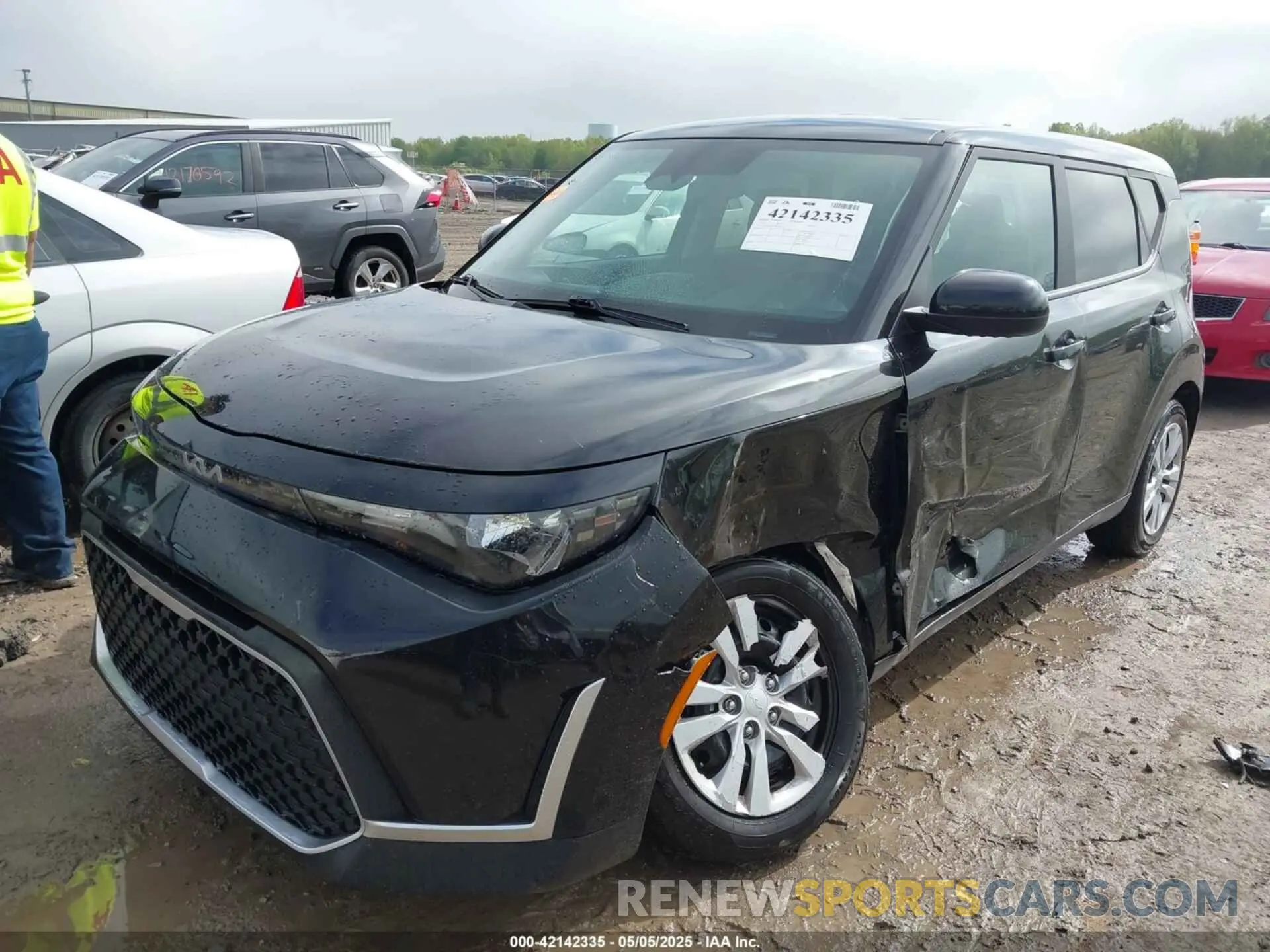 2 Фотография поврежденного автомобиля KNDJ23AUXP7840046 KIA SOUL 2023