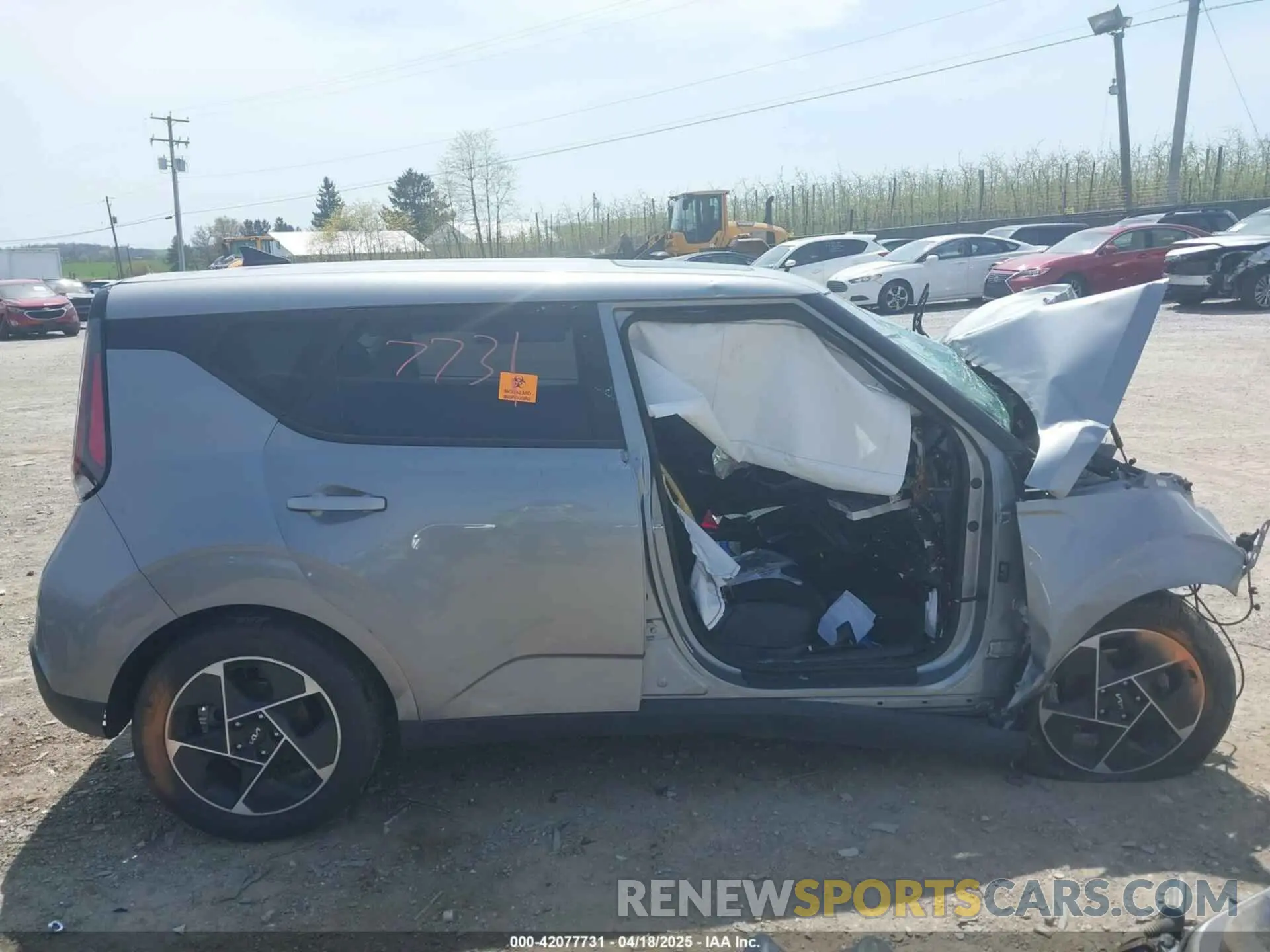12 Photograph of a damaged car KNDJ33AU4P7866056 KIA SOUL 2023