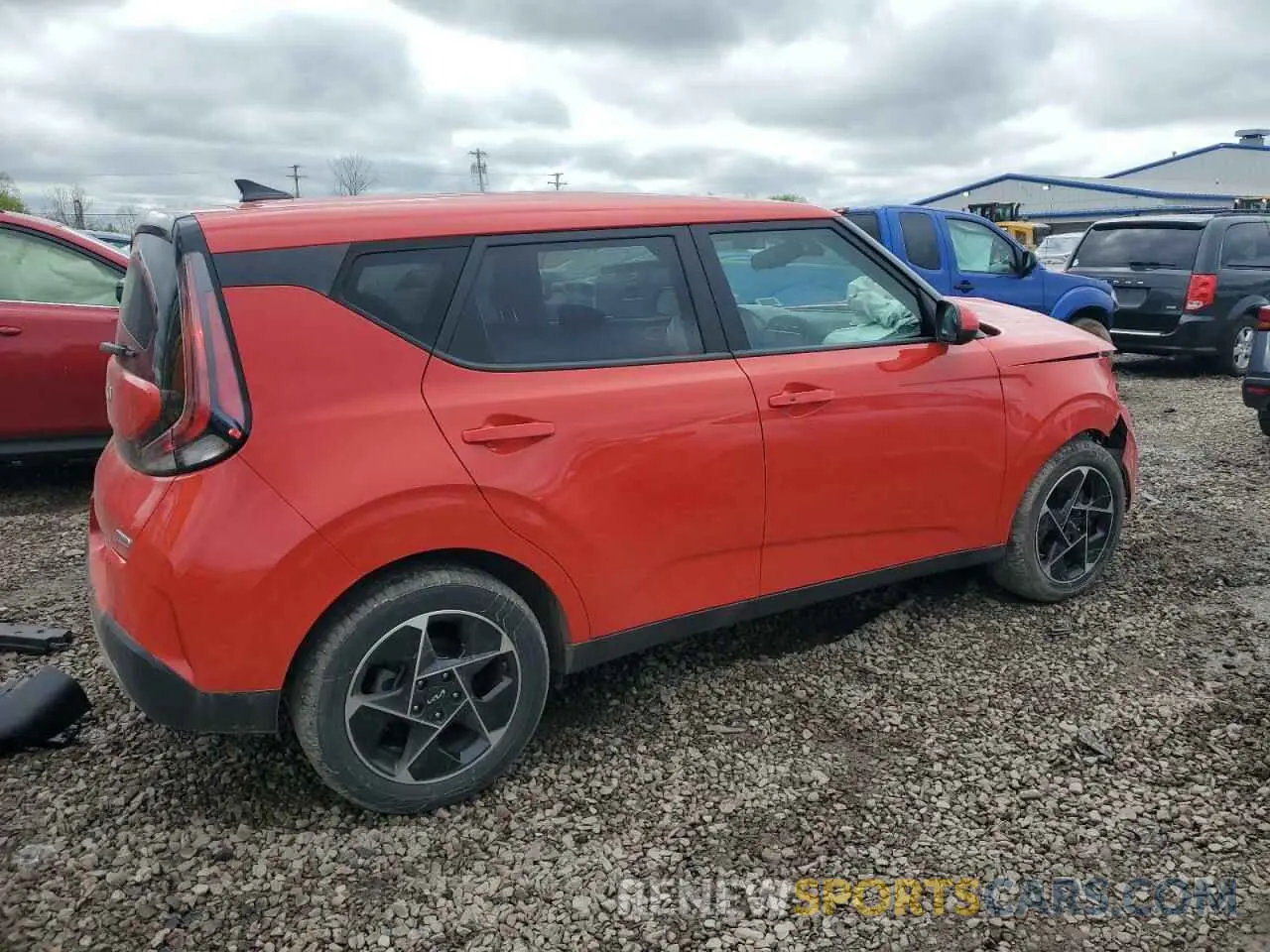 3 Photograph of a damaged car KNDJ33AU5P7187770 KIA SOUL 2023