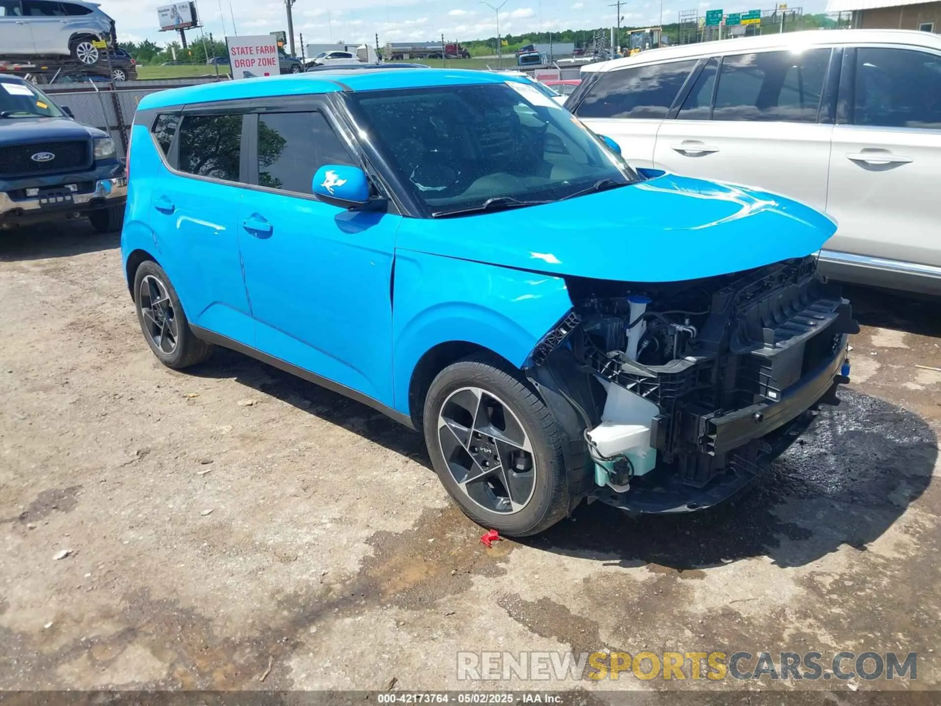 1 Фотография поврежденного автомобиля KNDJ33AU8P7210149 KIA SOUL 2023