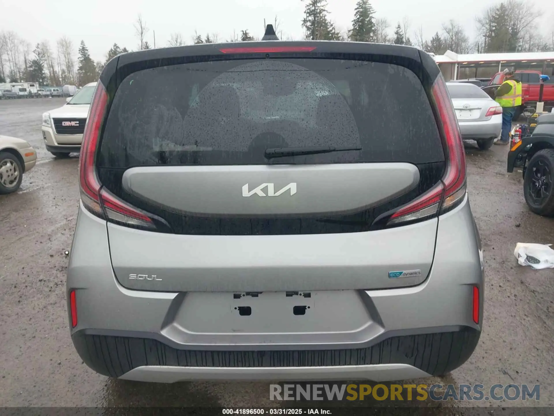 16 Фотография поврежденного автомобиля KNDJ33AU8P7896113 KIA SOUL 2023