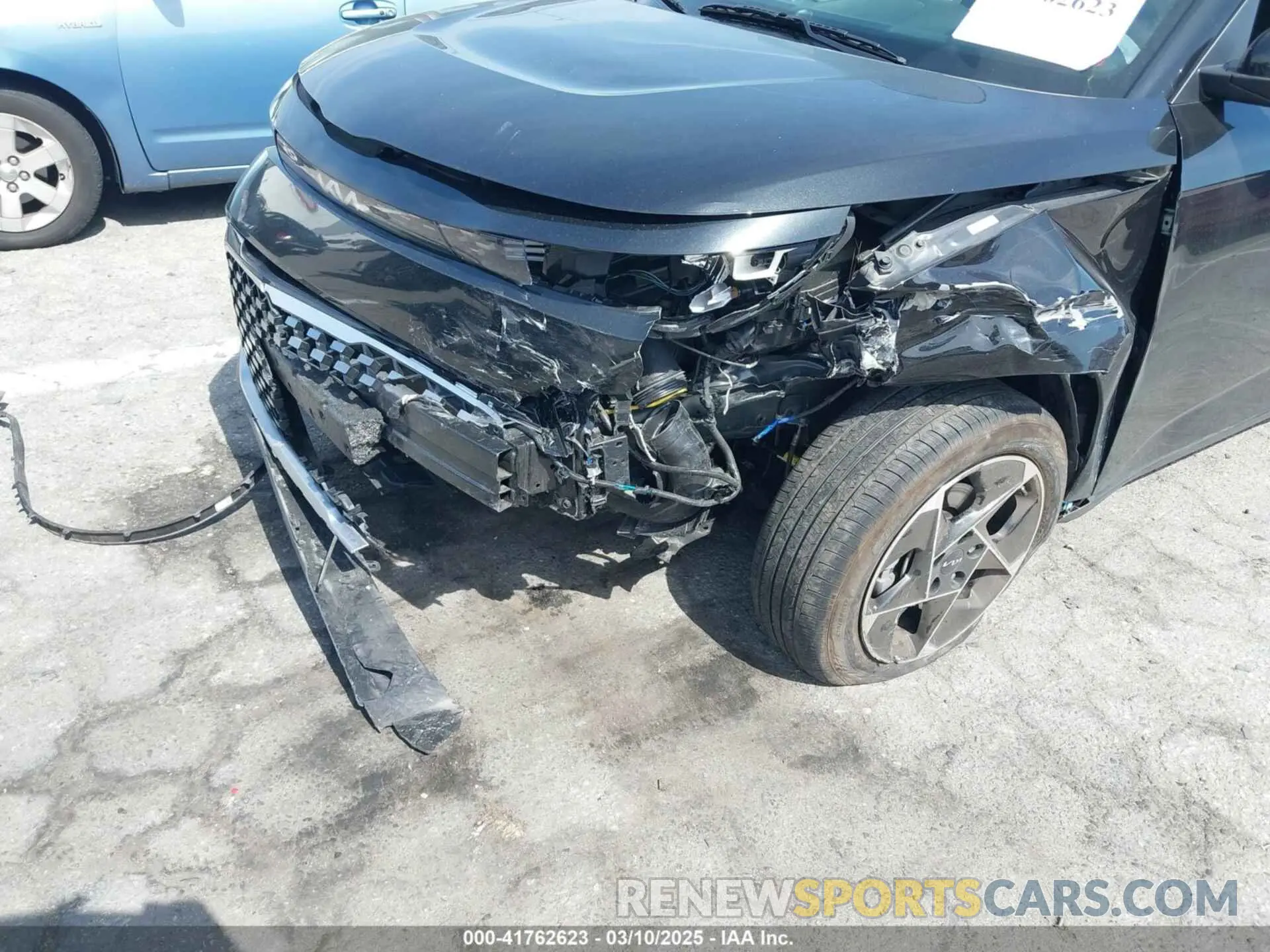 6 Photograph of a damaged car KNDJ33AU9P7881801 KIA SOUL 2023