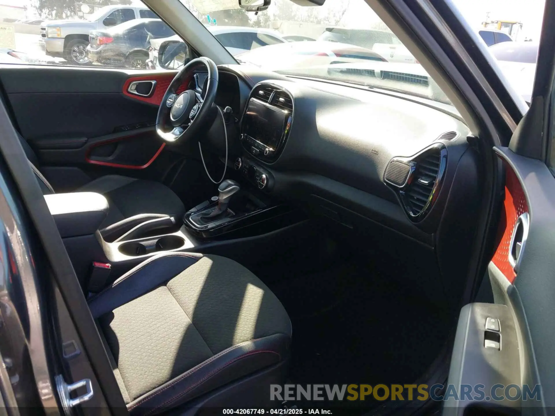 5 Фотография поврежденного автомобиля KNDJ53AU0P7195673 KIA SOUL 2023