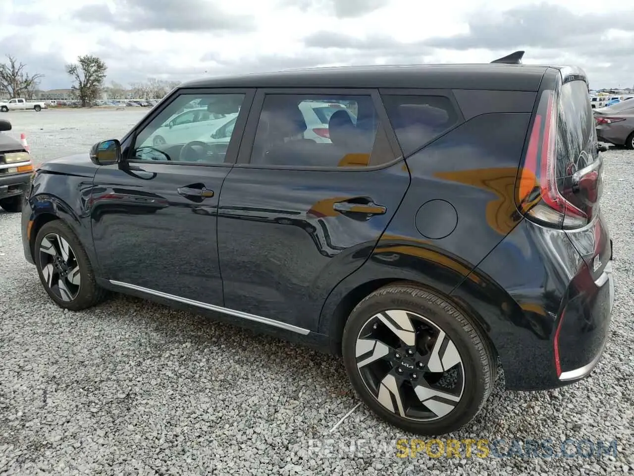 2 Photograph of a damaged car KNDJ53AU0P7843366 KIA SOUL 2023