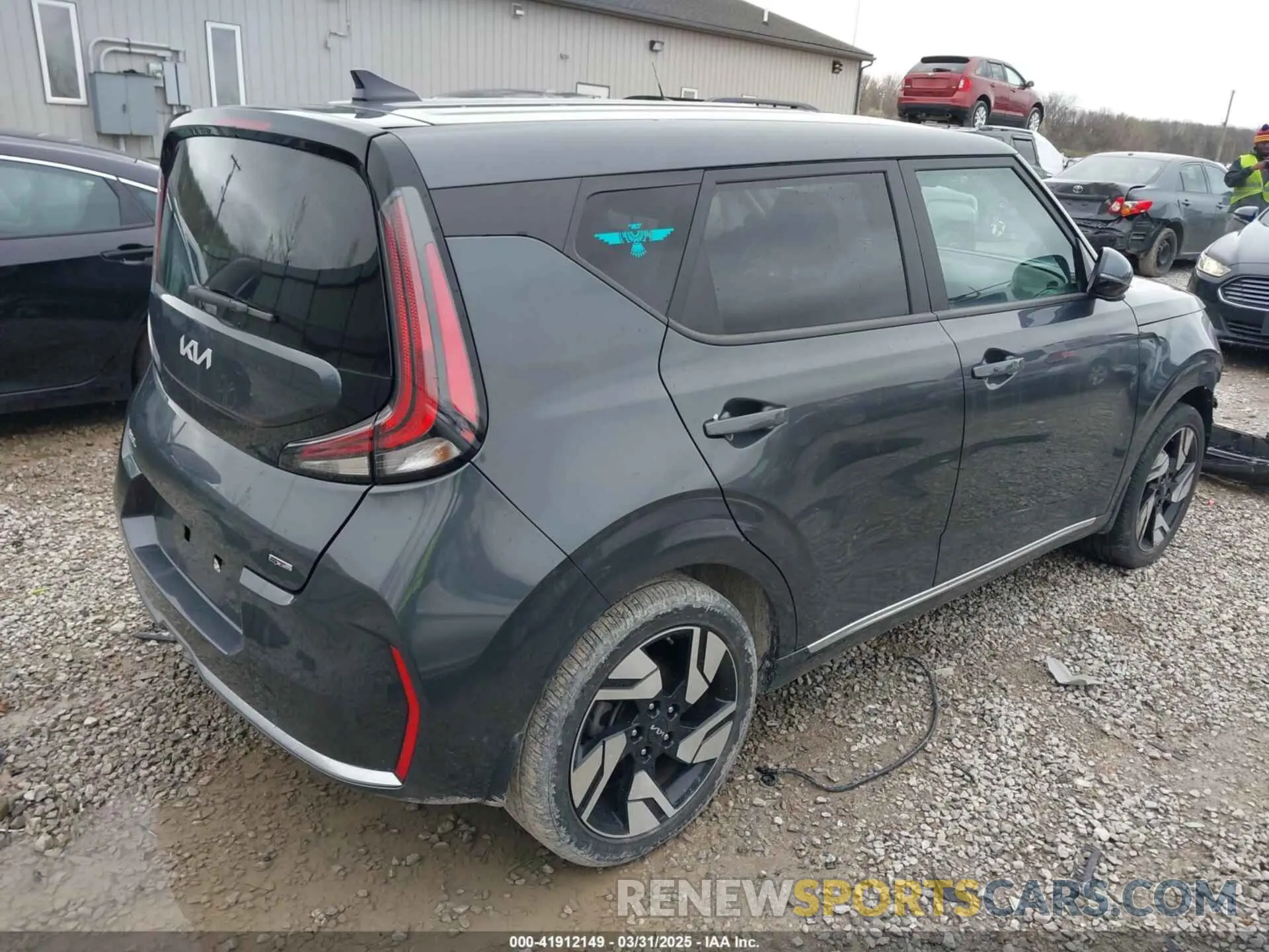 4 Фотография поврежденного автомобиля KNDJ53AU1P7890583 KIA SOUL 2023