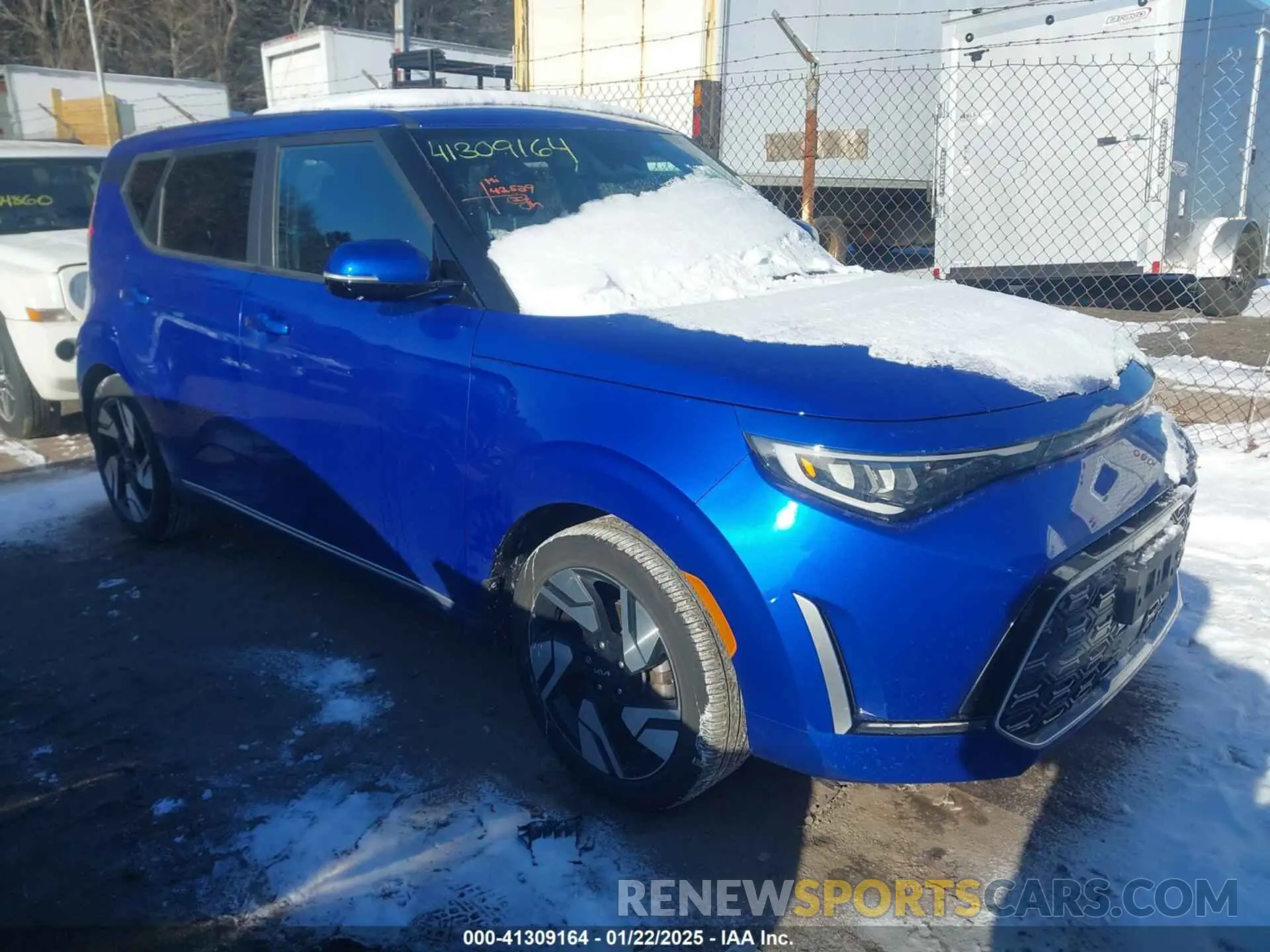 1 Фотография поврежденного автомобиля KNDJ53AU4P7200843 KIA SOUL 2023