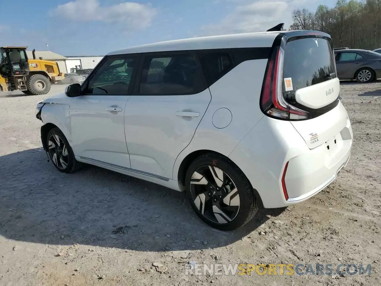 2 Фотография поврежденного автомобиля KNDJ53AU4P7840115 KIA SOUL 2023