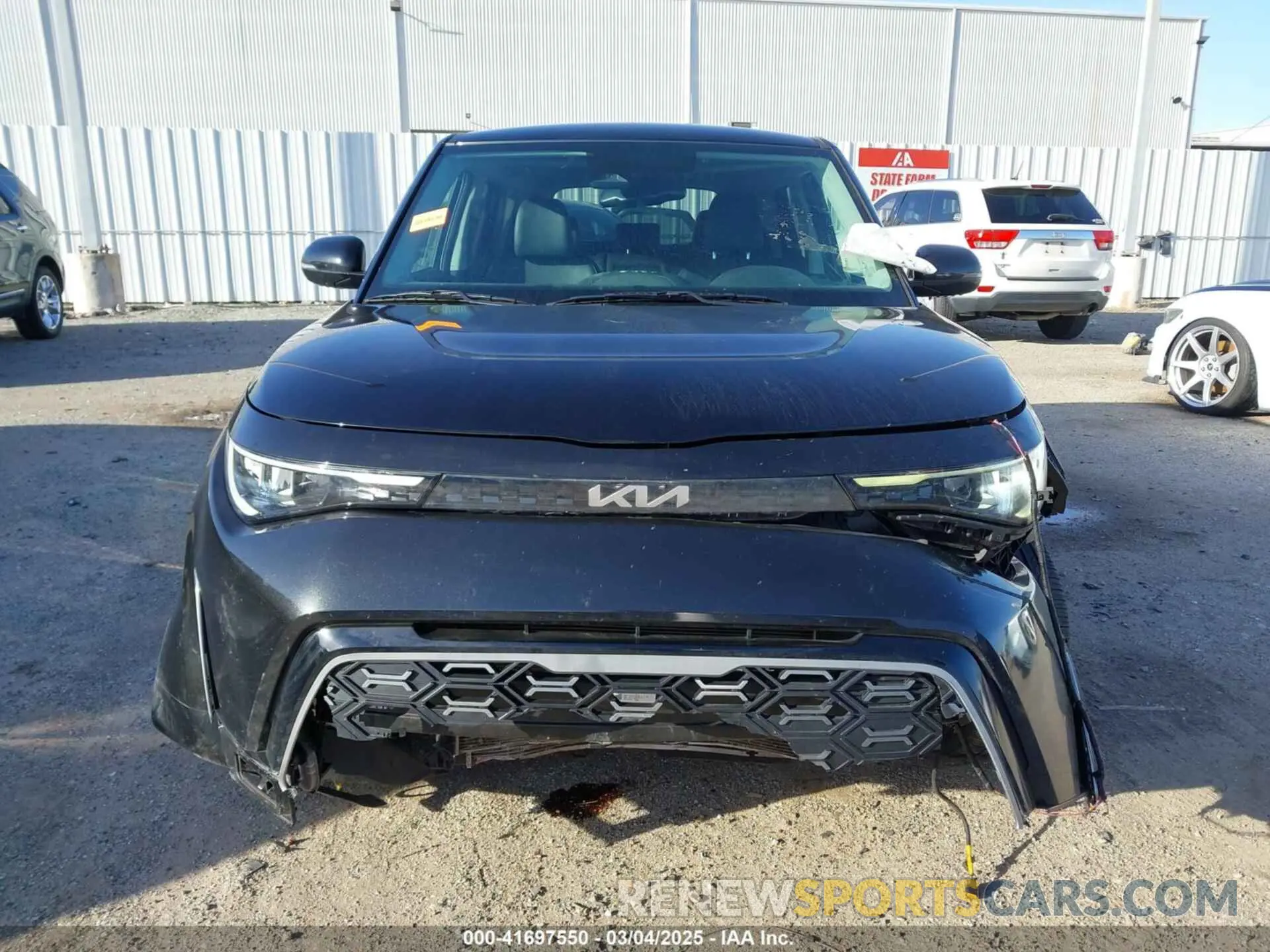 12 Photograph of a damaged car KNDJ53AU6P7858020 KIA SOUL 2023
