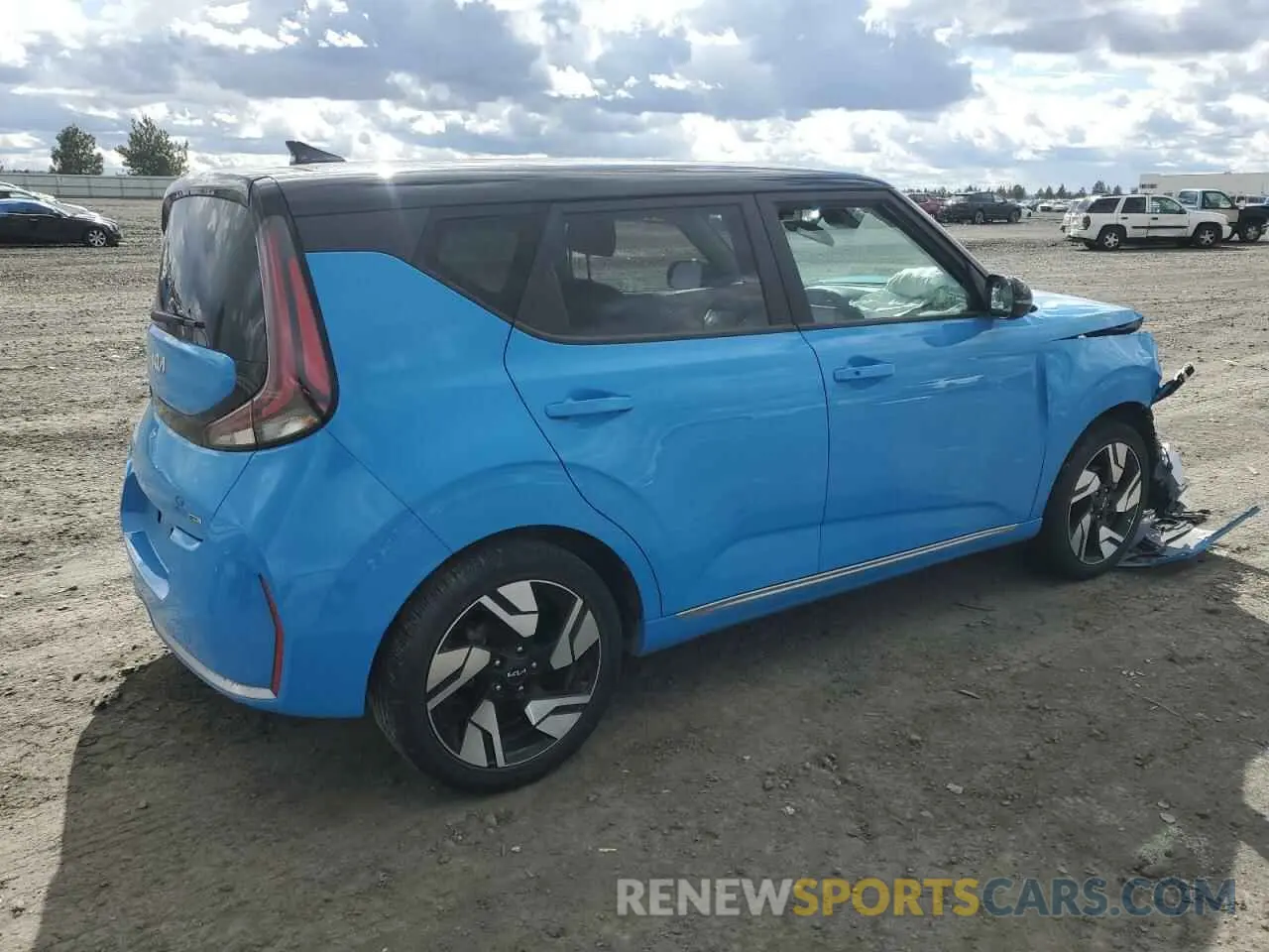 3 Фотография поврежденного автомобиля KNDJ53AU7P7193094 KIA SOUL 2023
