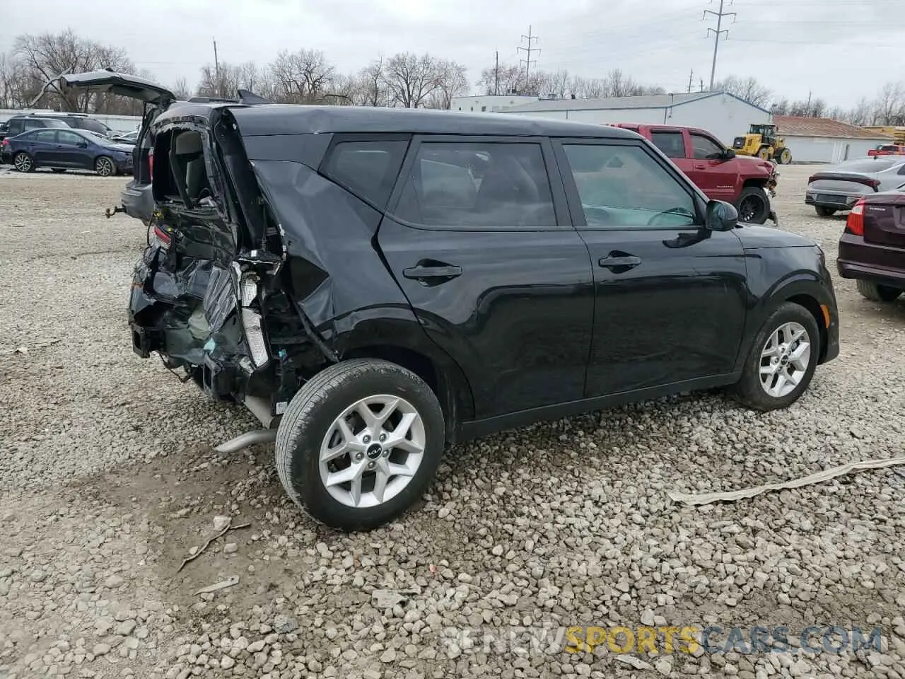 3 Фотография поврежденного автомобиля KNDJ23AU0R7229932 KIA SOUL 2024