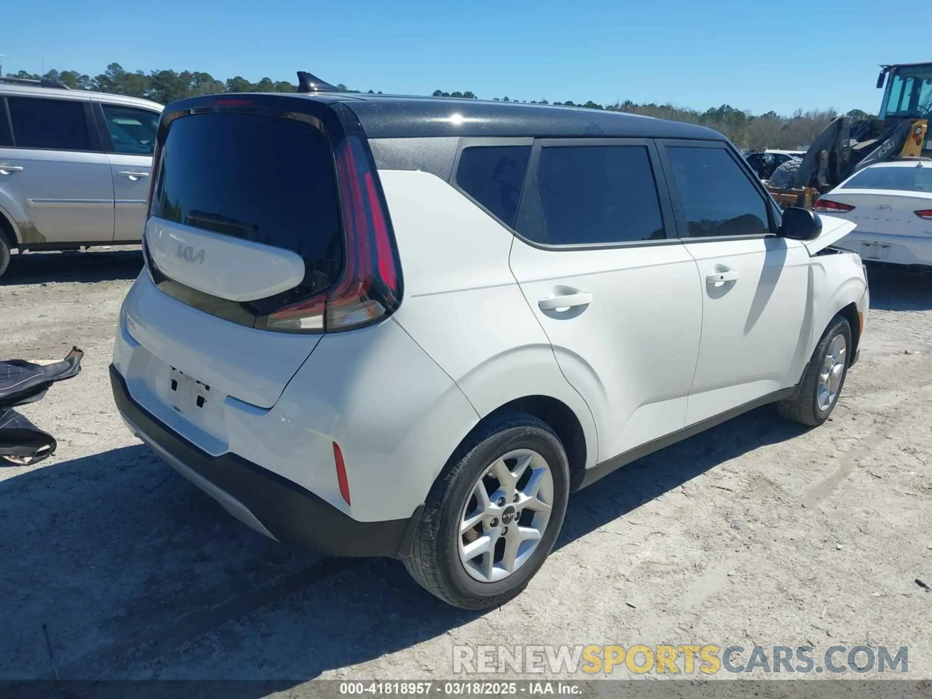 4 Photograph of a damaged car KNDJ23AU0R7236315 KIA SOUL 2024