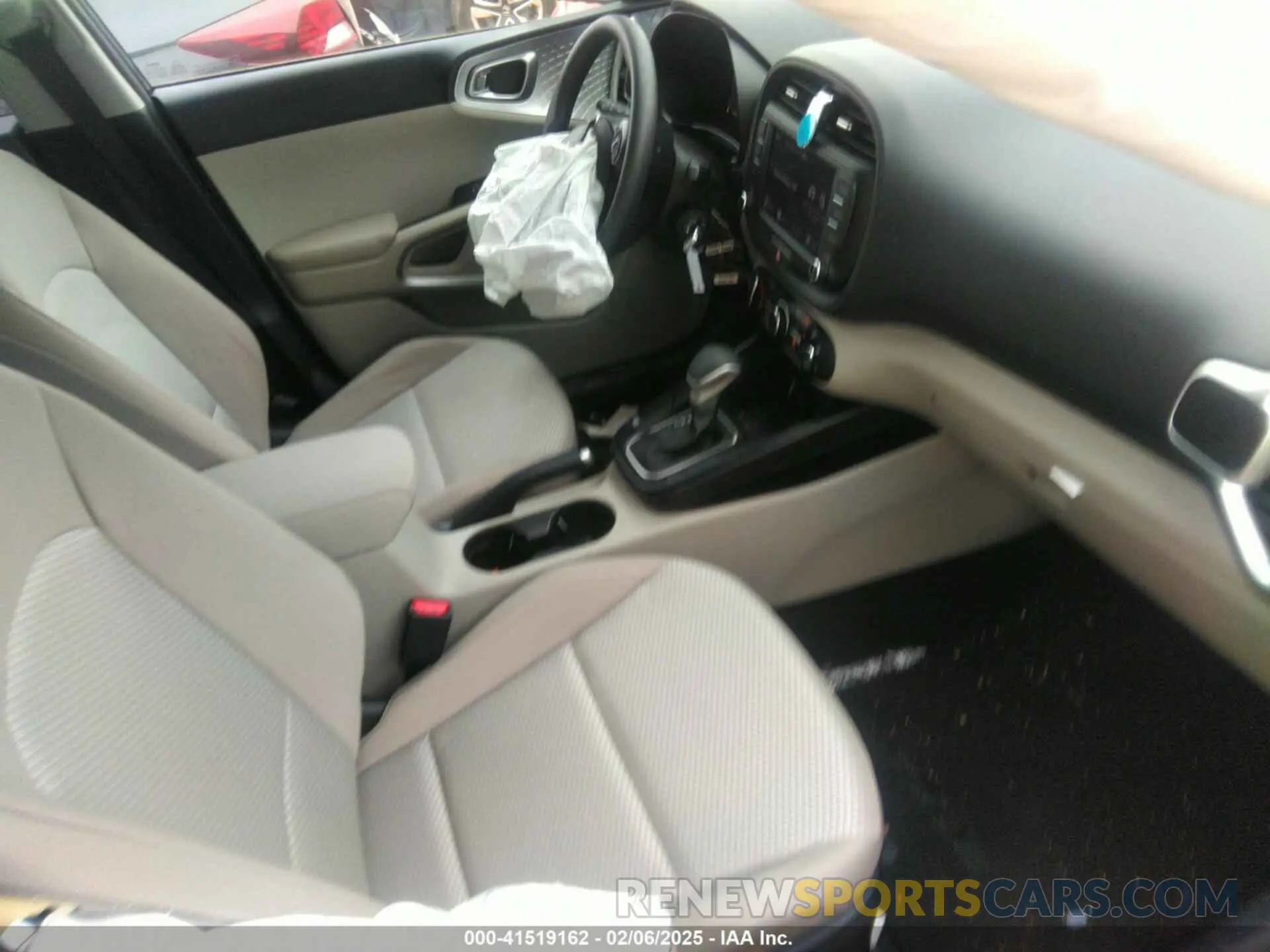 5 Photograph of a damaged car KNDJ23AU1R7916854 KIA SOUL 2024