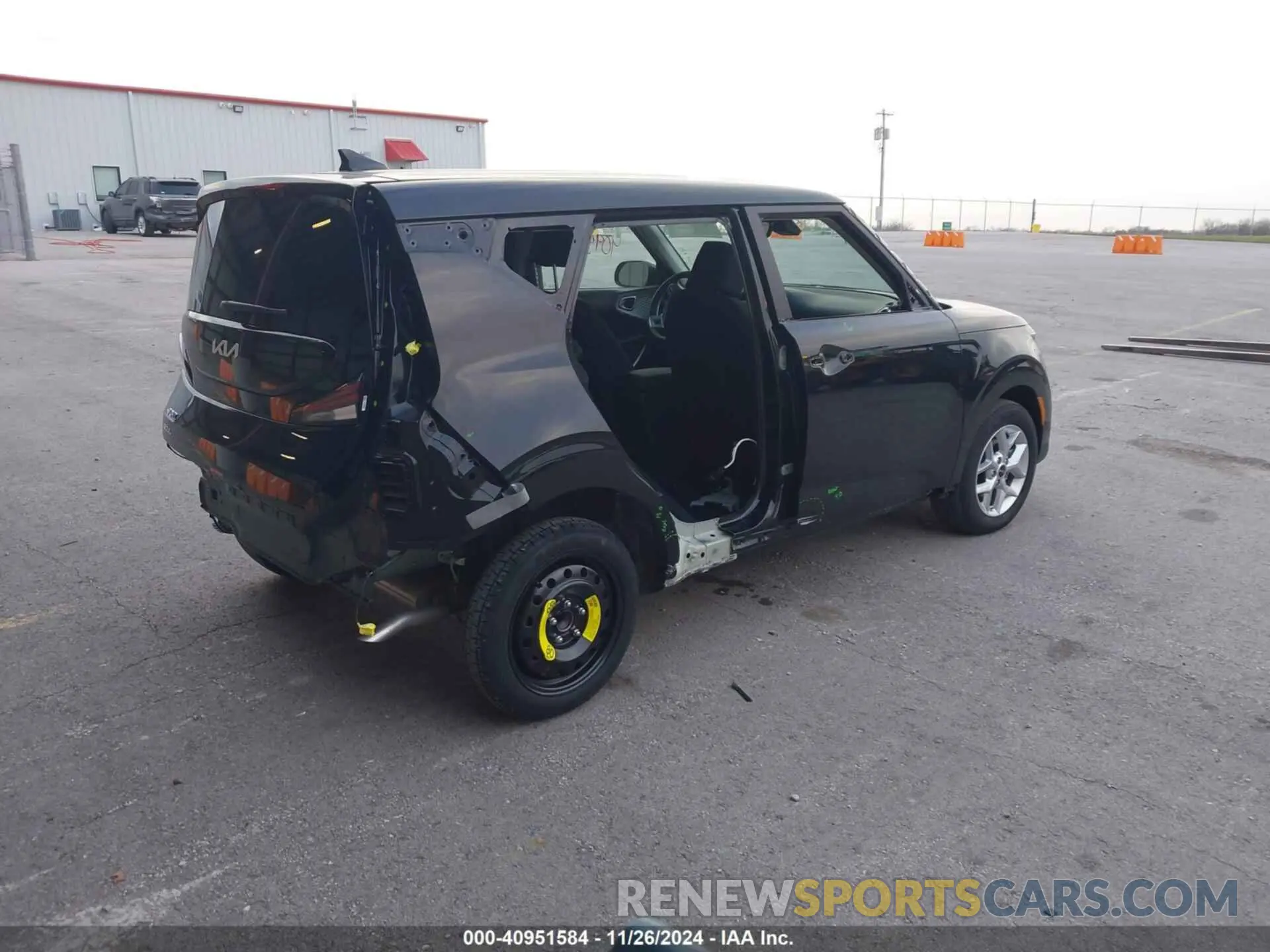 4 Фотография поврежденного автомобиля KNDJ23AU2R7227499 KIA SOUL 2024