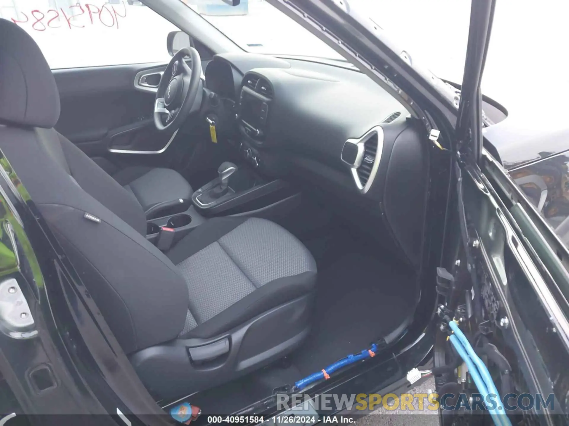 5 Фотография поврежденного автомобиля KNDJ23AU2R7227499 KIA SOUL 2024
