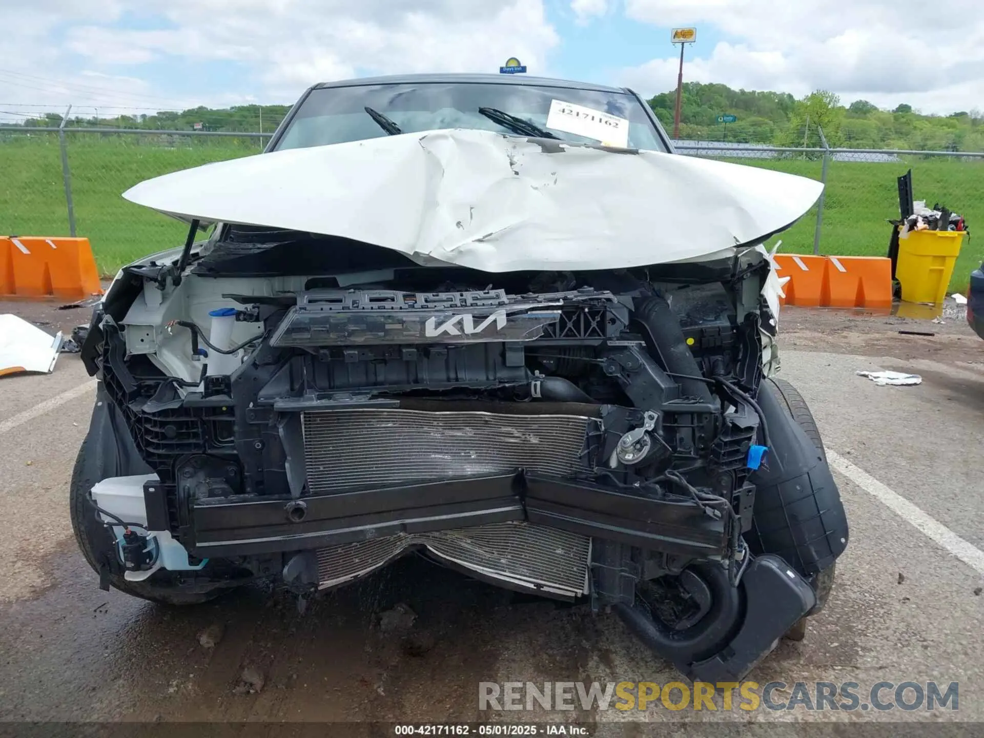 12 Photograph of a damaged car KNDJ23AU2R7229642 KIA SOUL 2024