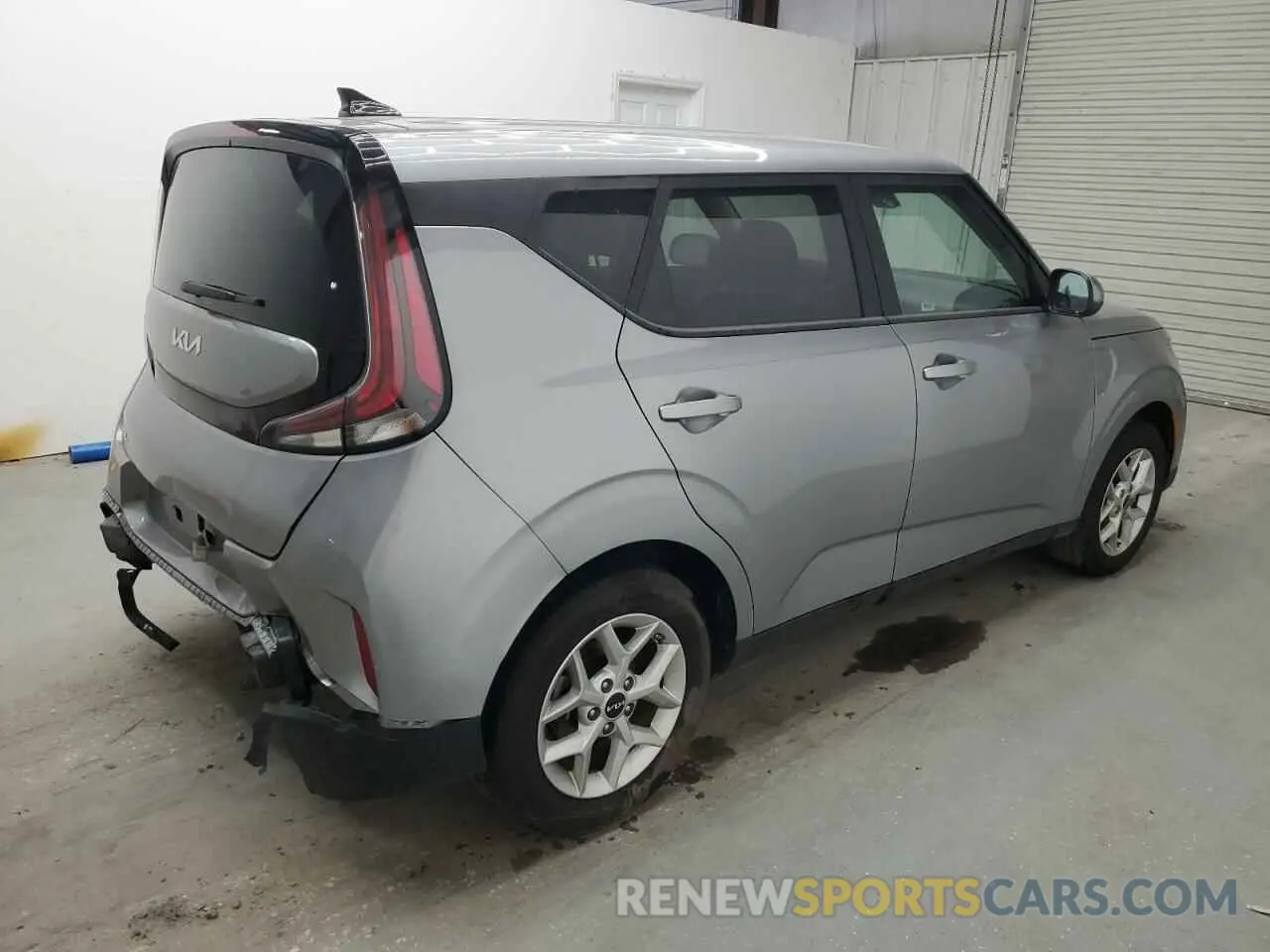 3 Фотография поврежденного автомобиля KNDJ23AU2R7241709 KIA SOUL 2024
