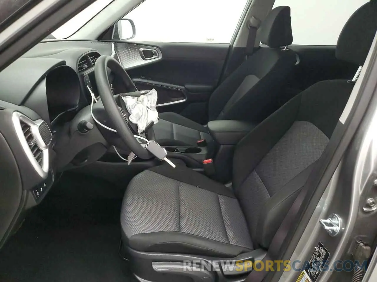 7 Фотография поврежденного автомобиля KNDJ23AU2R7241709 KIA SOUL 2024