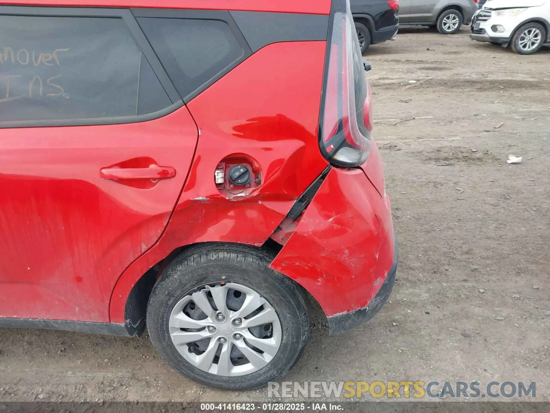 17 Photograph of a damaged car KNDJ23AU4R7233417 KIA SOUL 2024