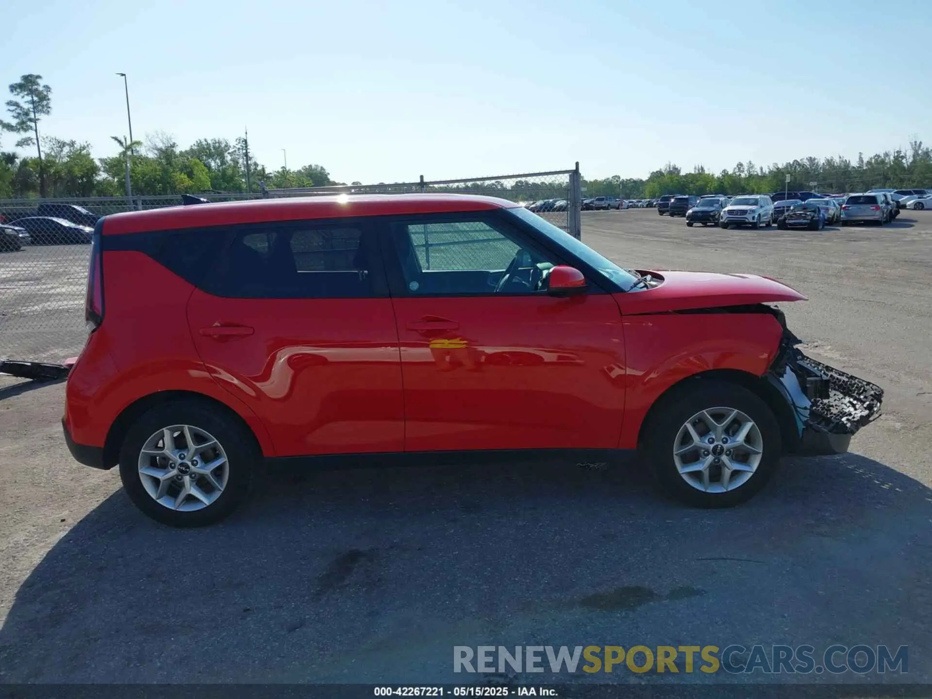 13 Photograph of a damaged car KNDJ23AU5R7231871 KIA SOUL 2024