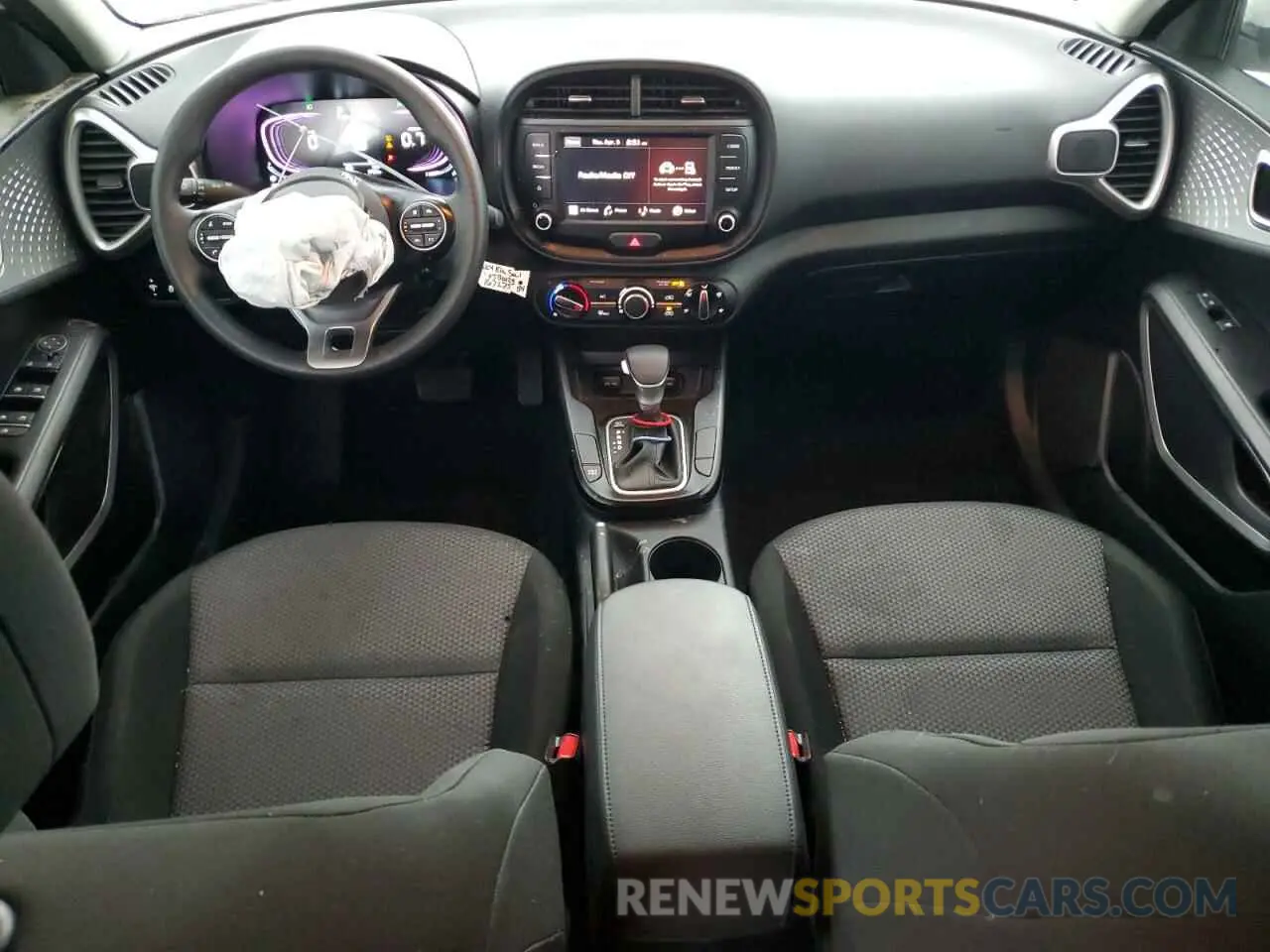 8 Фотография поврежденного автомобиля KNDJ23AU8R7237678 KIA SOUL 2024