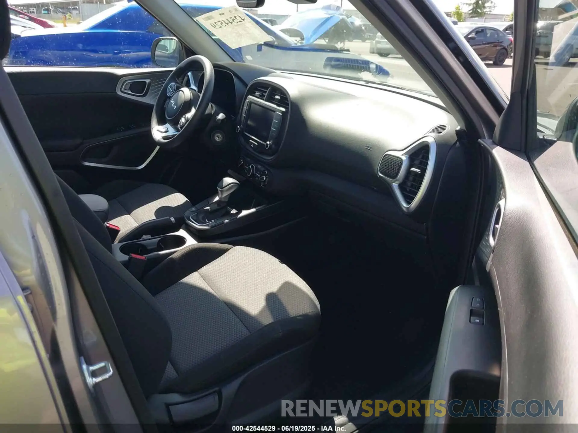 5 Photograph of a damaged car KNDJ23AU8R7908041 KIA SOUL 2024
