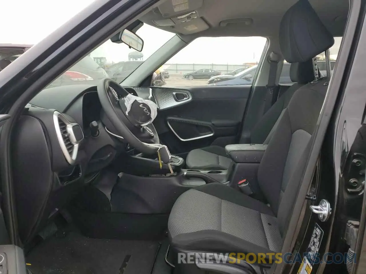 7 Фотография поврежденного автомобиля KNDJ23AUXR7239321 KIA SOUL 2024