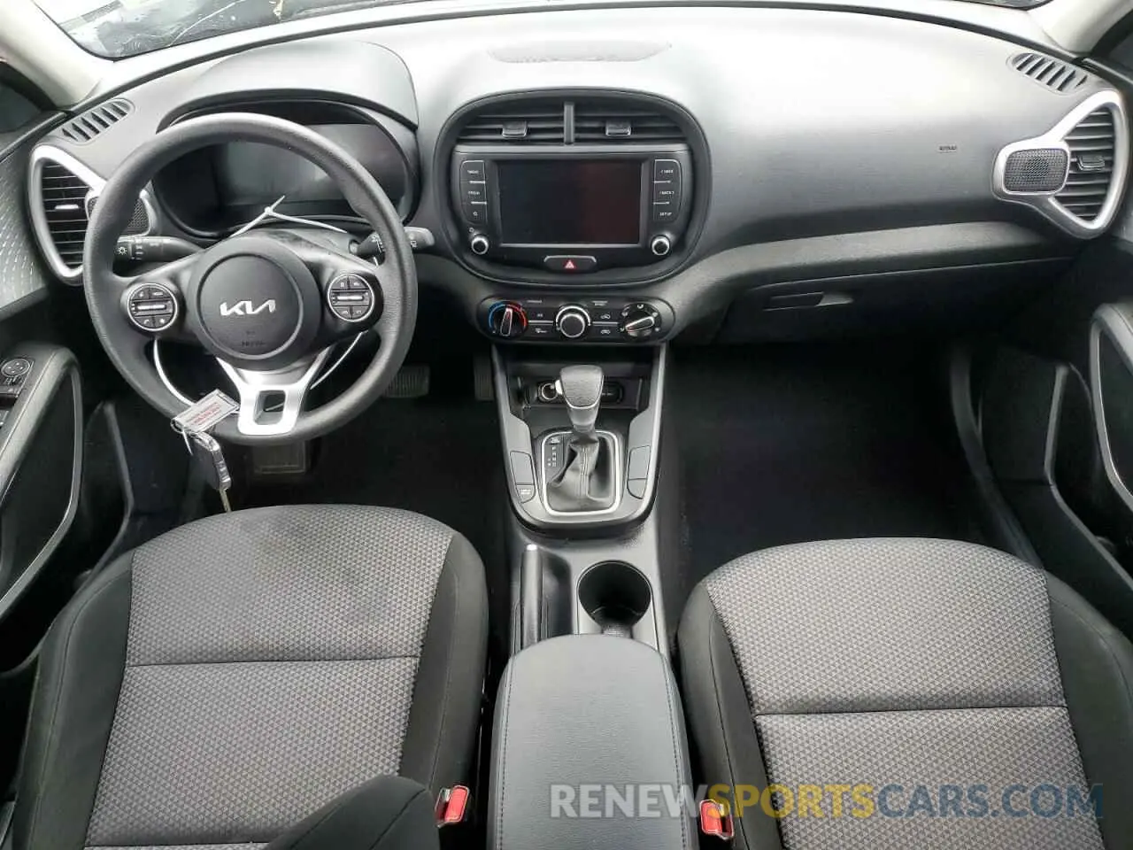8 Фотография поврежденного автомобиля KNDJ23AUXR7912947 KIA SOUL 2024