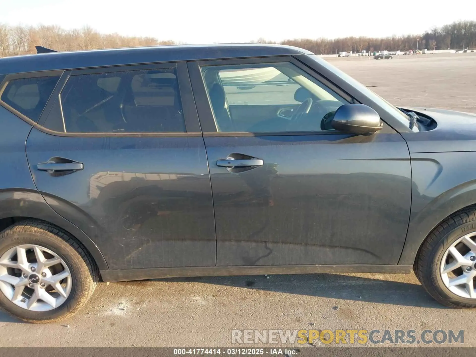 14 Фотография поврежденного автомобиля KNDJ23AUXR7914052 KIA SOUL 2024