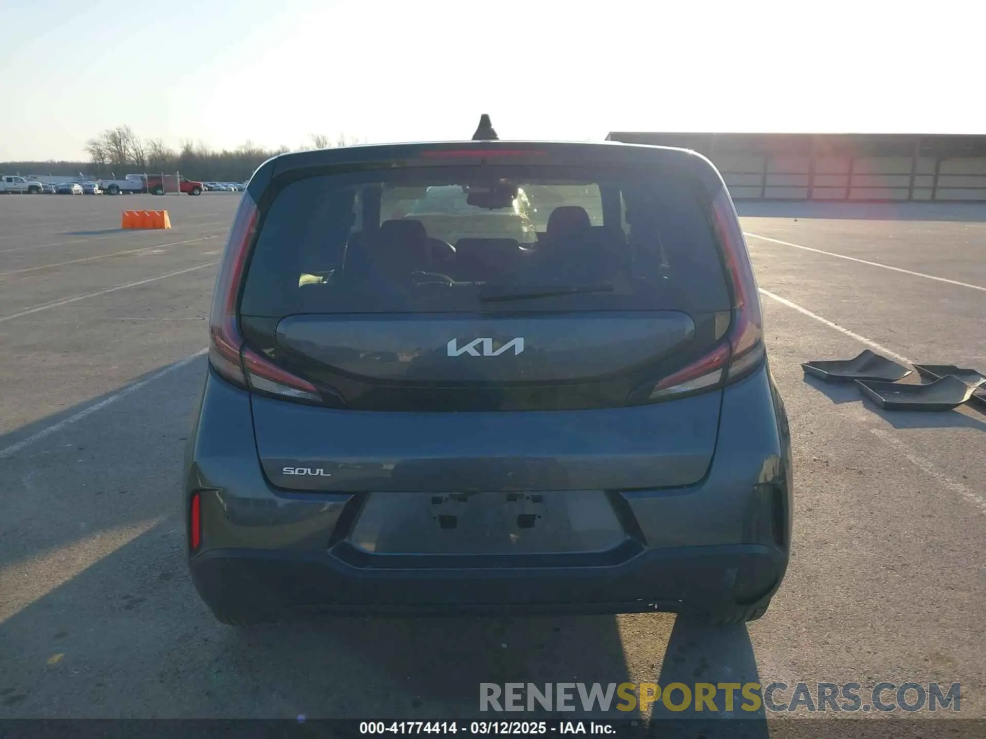 17 Фотография поврежденного автомобиля KNDJ23AUXR7914052 KIA SOUL 2024