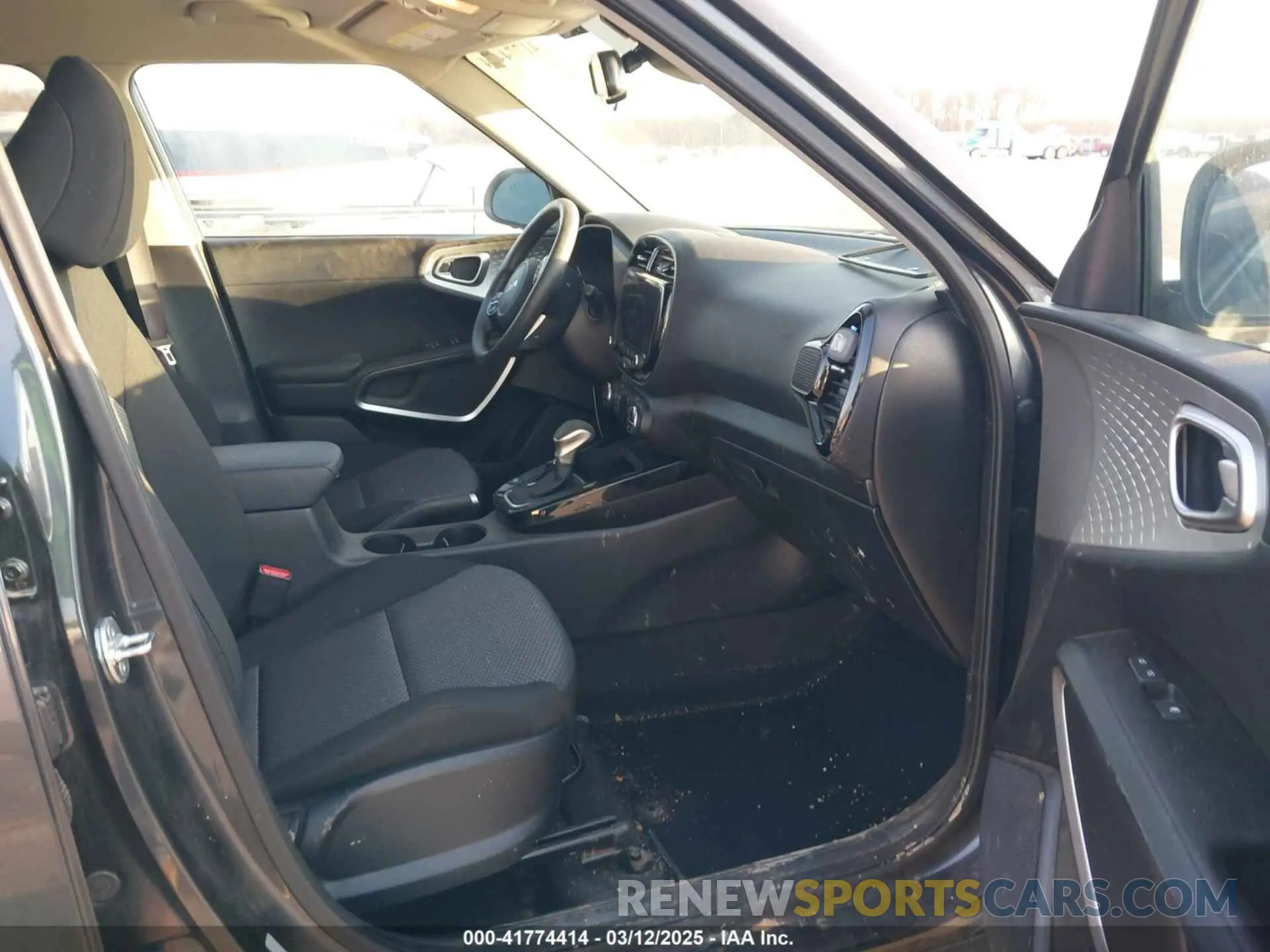 5 Фотография поврежденного автомобиля KNDJ23AUXR7914052 KIA SOUL 2024
